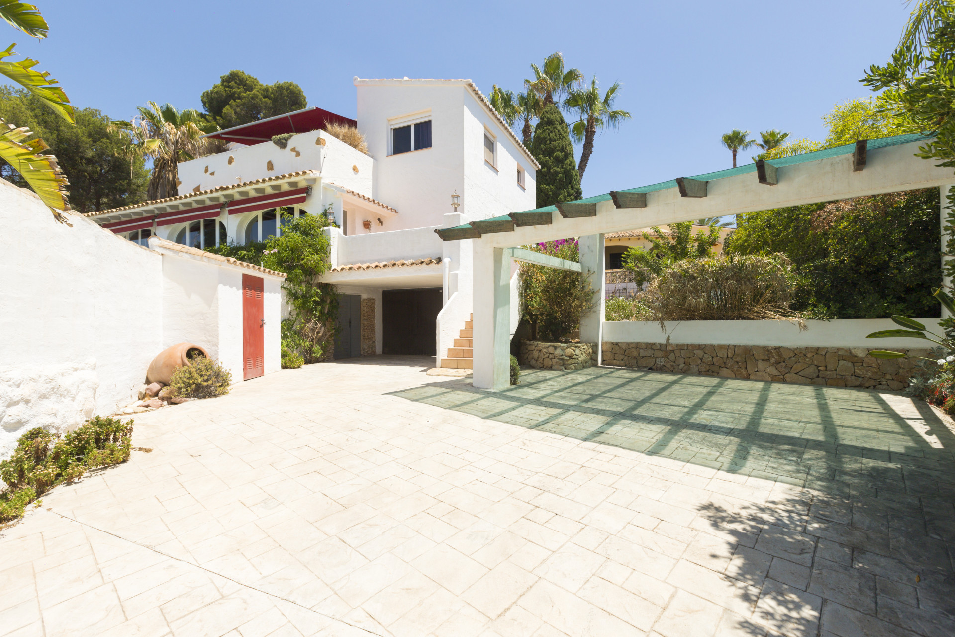 Detached Villa in Teulada - Resale