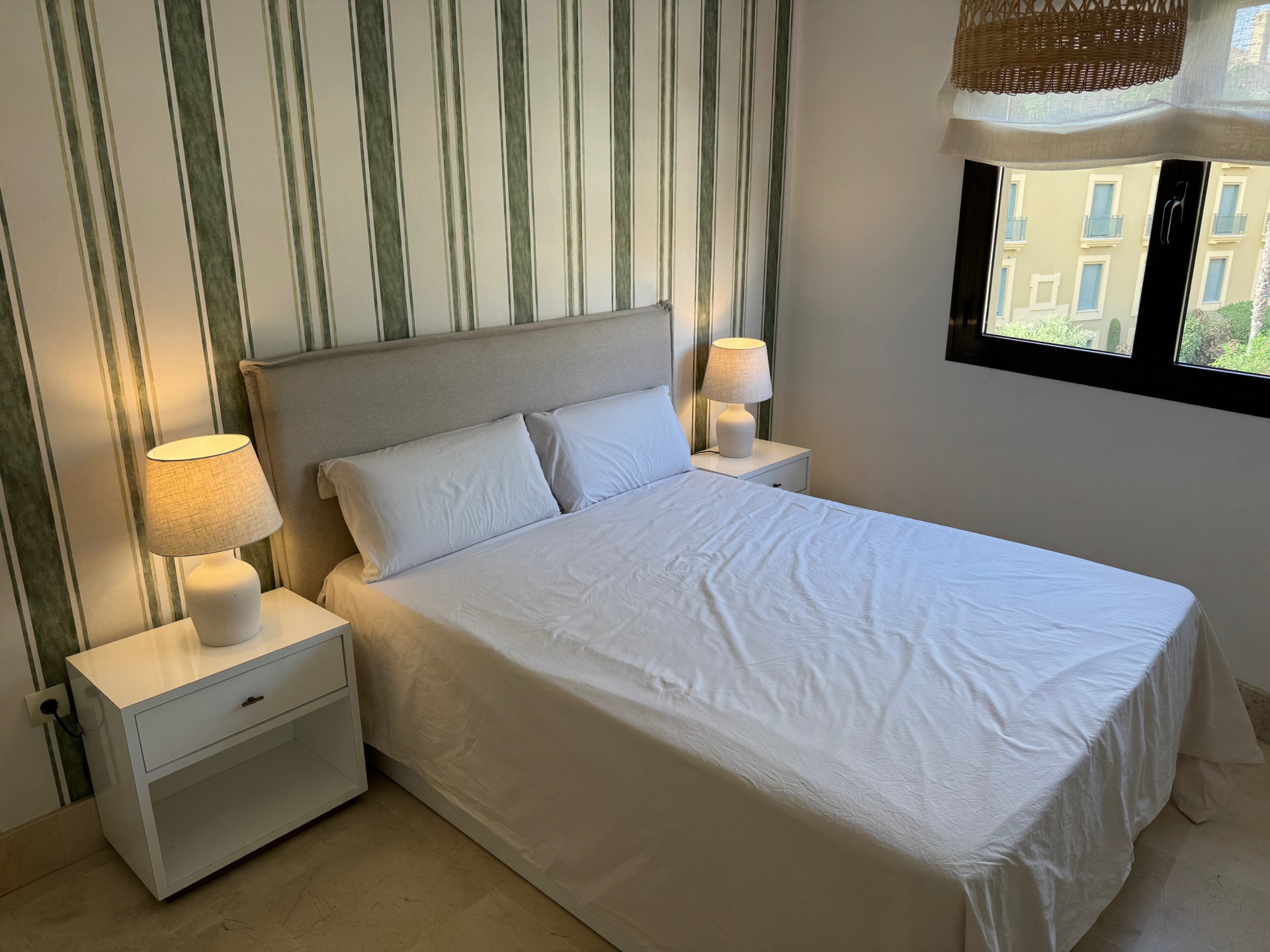 Elegante apartamento de 3 dormitorios en Ribera del Paraíso, Puerto de Sotogrande
