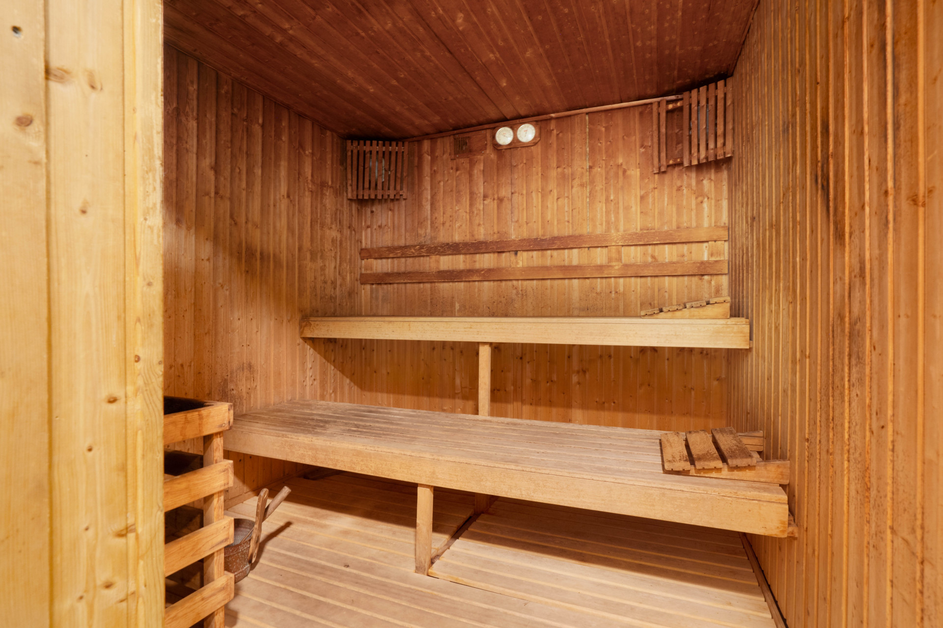 Stylish and modern, two bedroom apartment in the exclusive Samara Resort in Marbella with stunning panoramic sea views