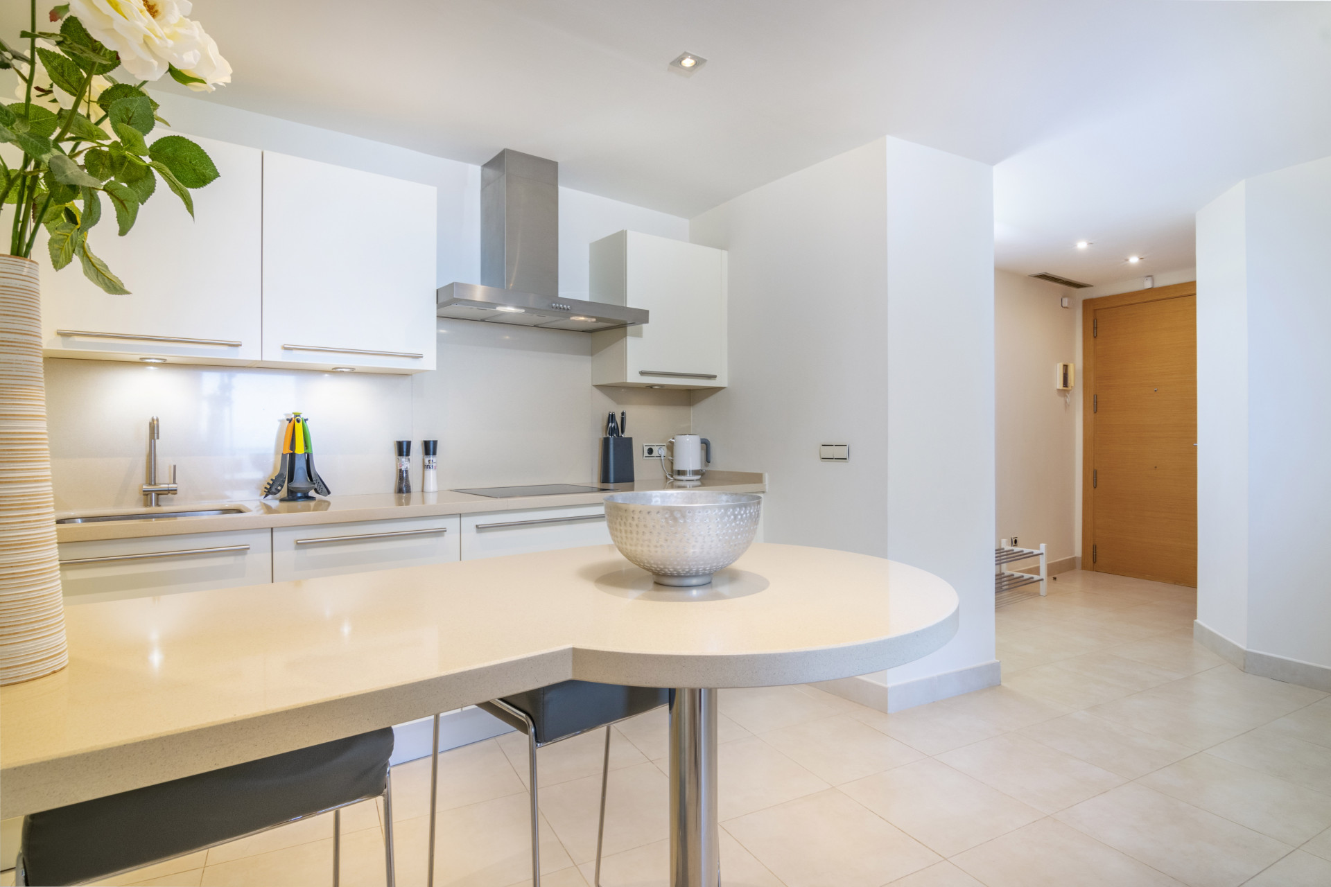 Stylish and modern, two bedroom apartment in the exclusive Samara Resort in Marbella with stunning panoramic sea views