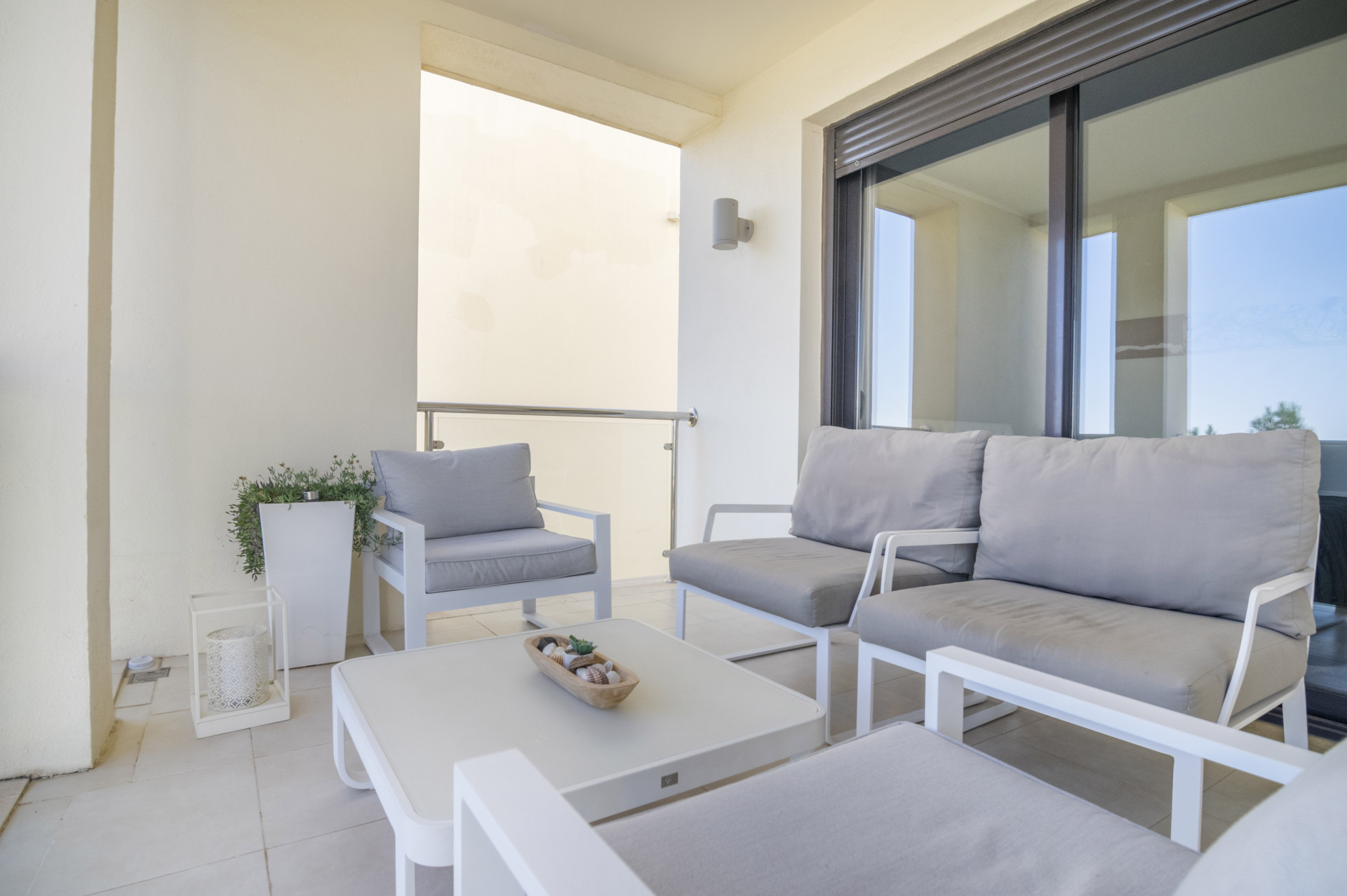 Stylish and modern, two bedroom apartment in the exclusive Samara Resort in Marbella with stunning panoramic sea views