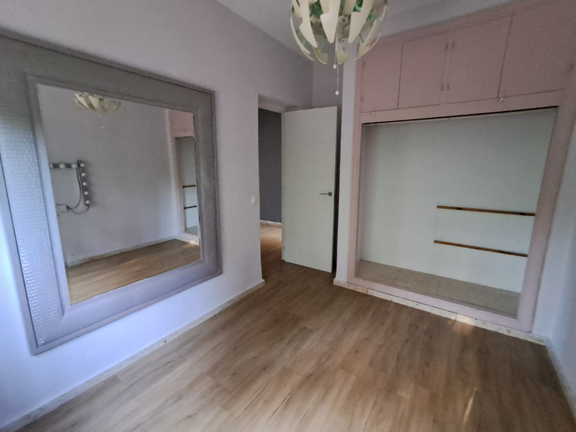 Investment Opportunity in El Paraíso Medio – Renovate or Build Your Dream Villa on a Large Plot