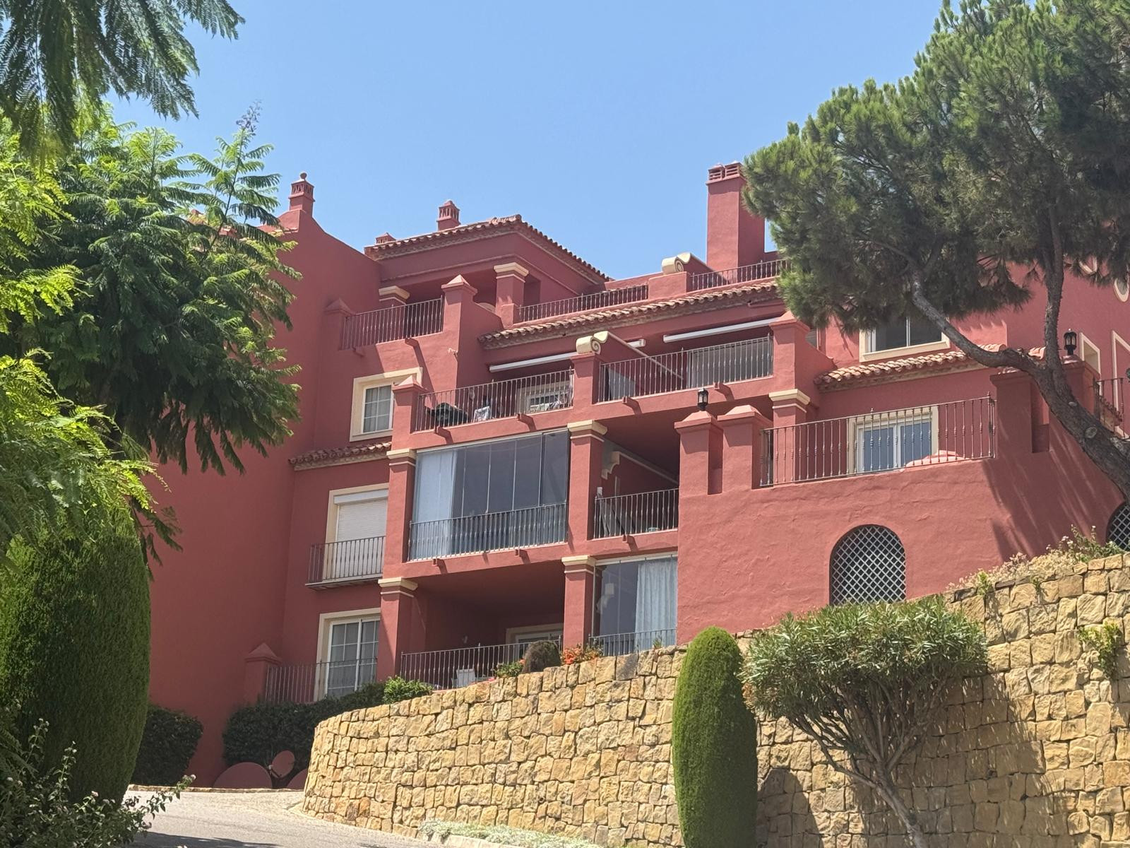2-bedroom apartment in Monte Halcones — frame 23