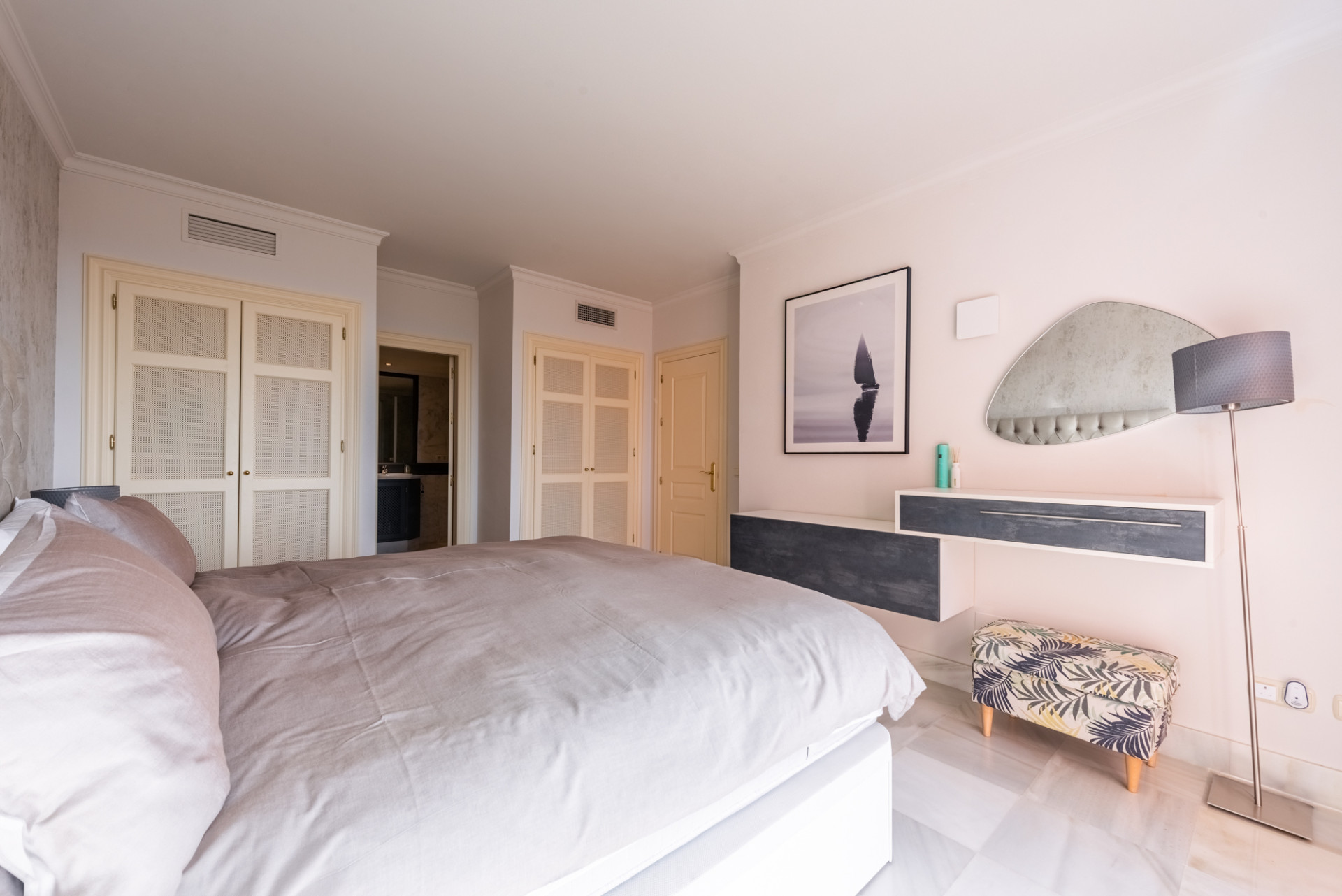 2-bedroom apartment in Monte Halcones — frame 16