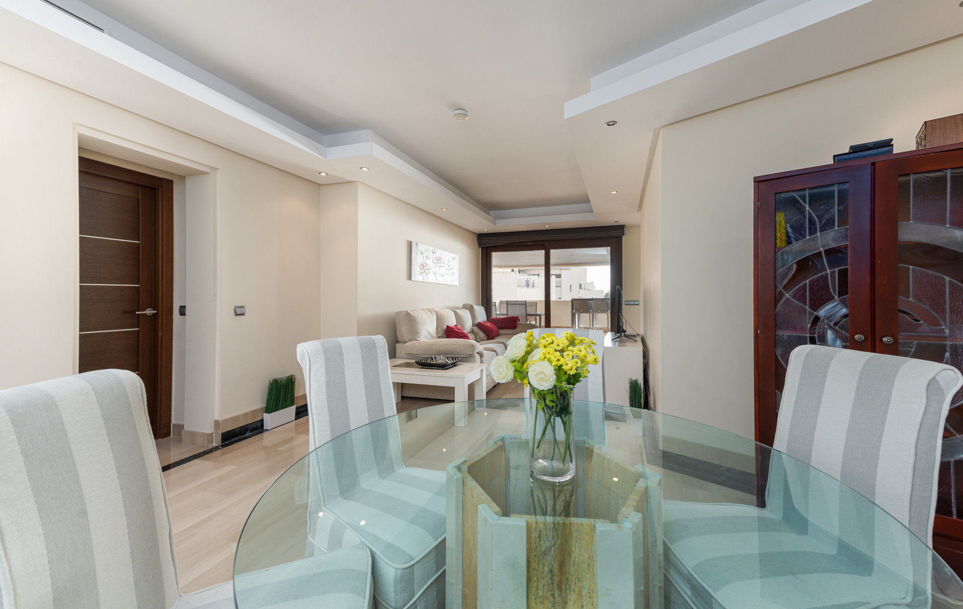 Penthouse in Estepona - Image 5