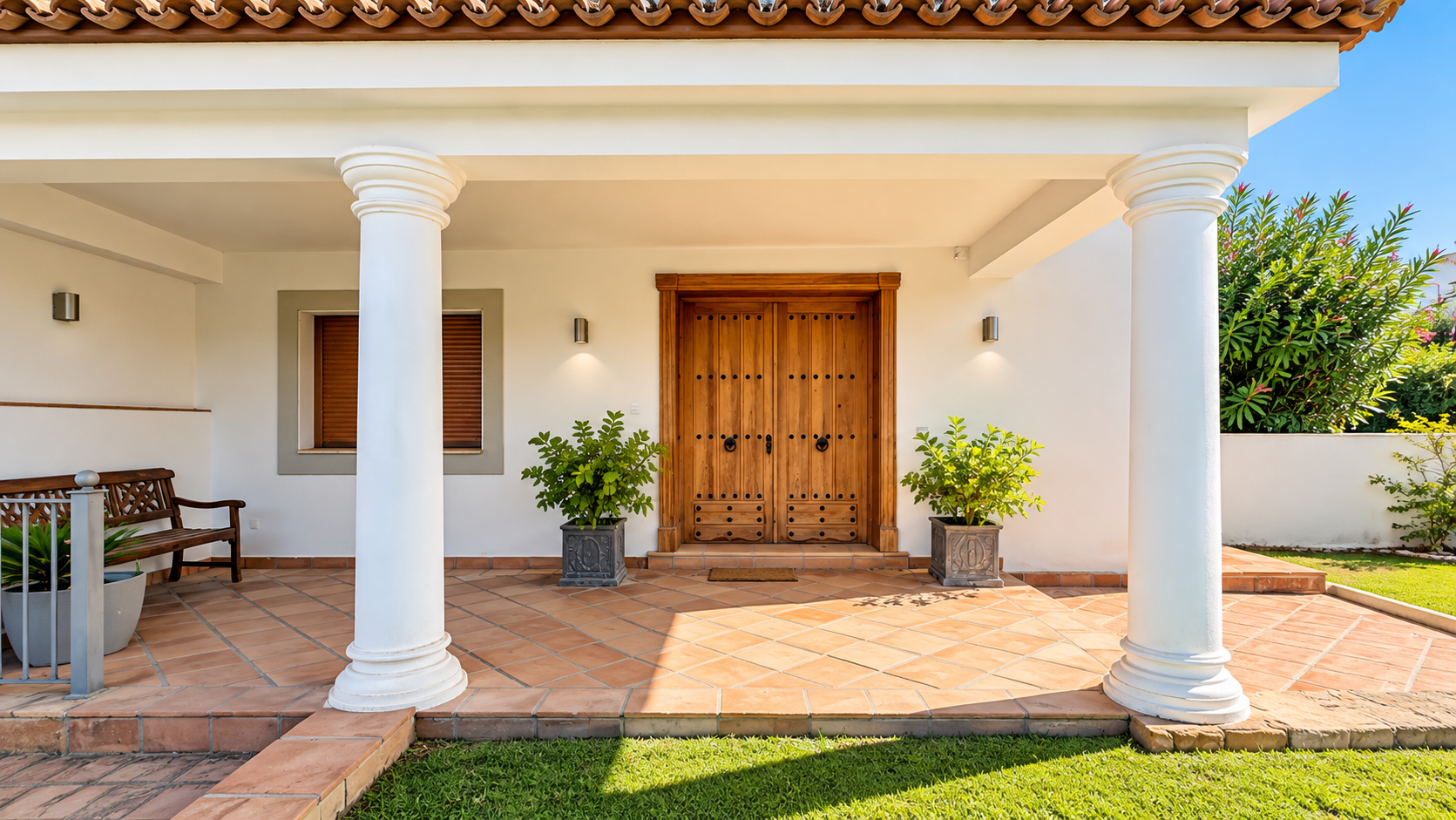 Elegant Family Villa with Private Pool in Sotogrande B Zone