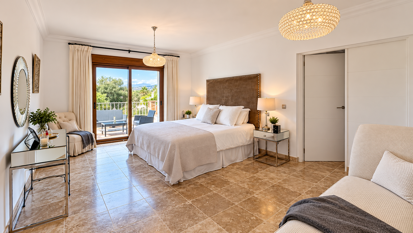 Elegant Family Villa with Private Pool in Sotogrande B Zone