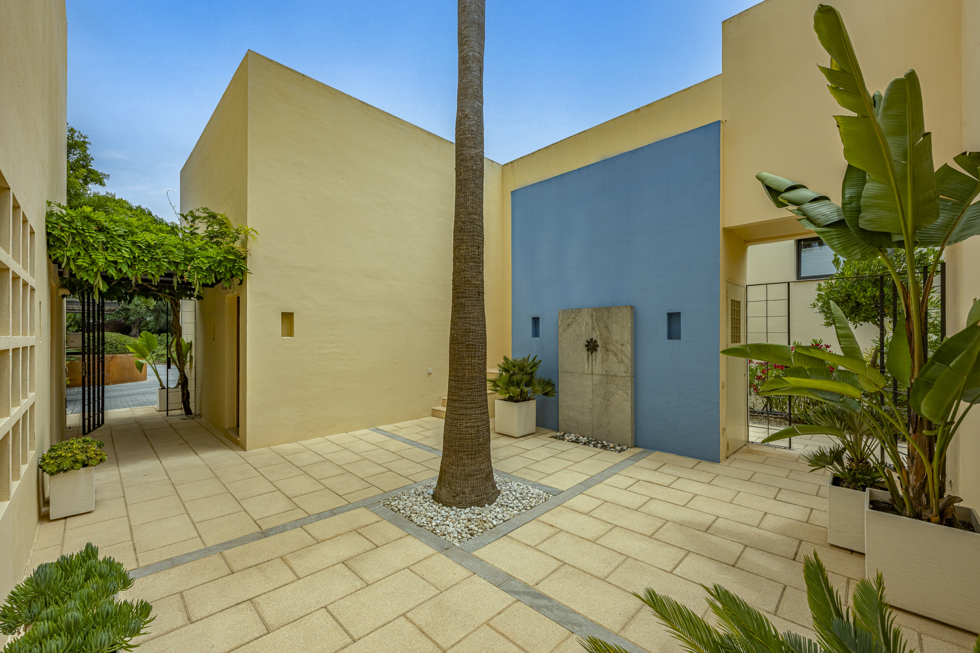 5-bedroom villa in Sotogrande Alto — frame 8