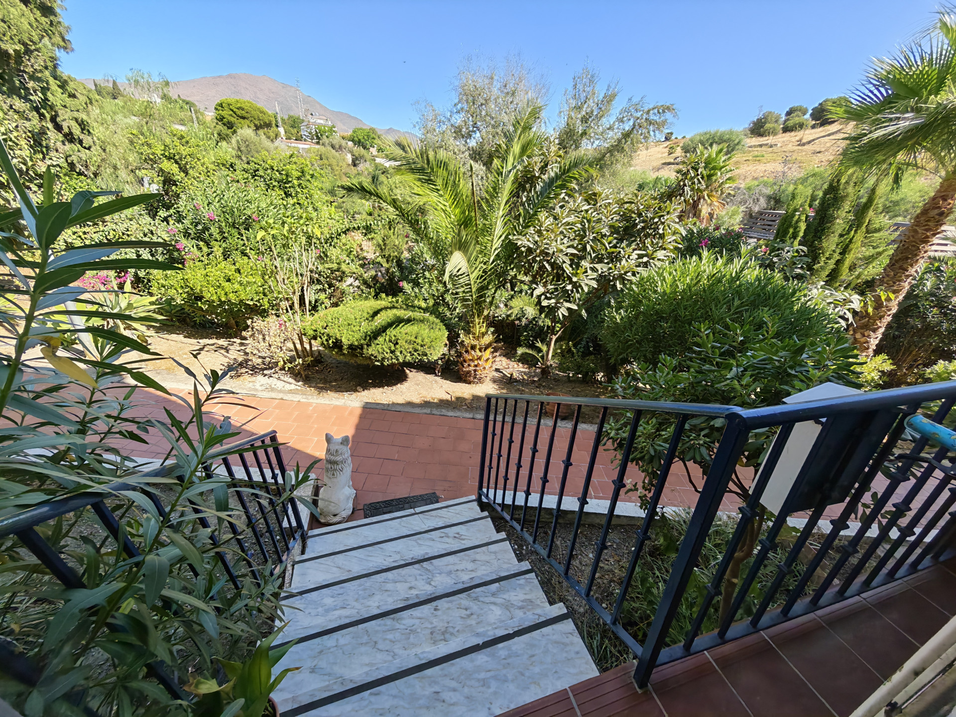 Town House in Estepona West