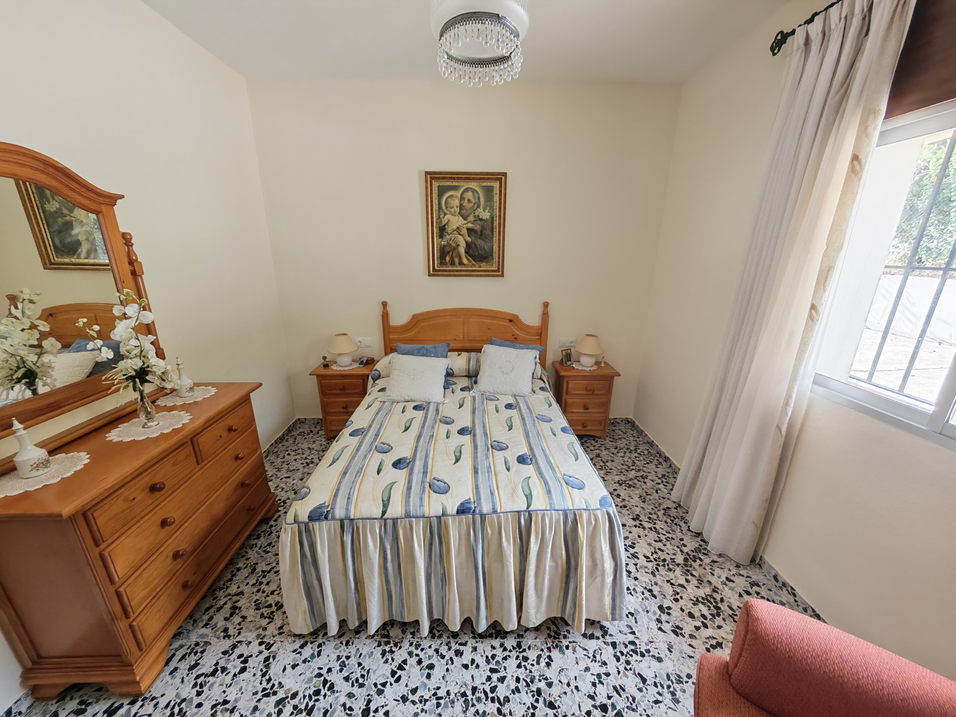 Villa in Estepona East