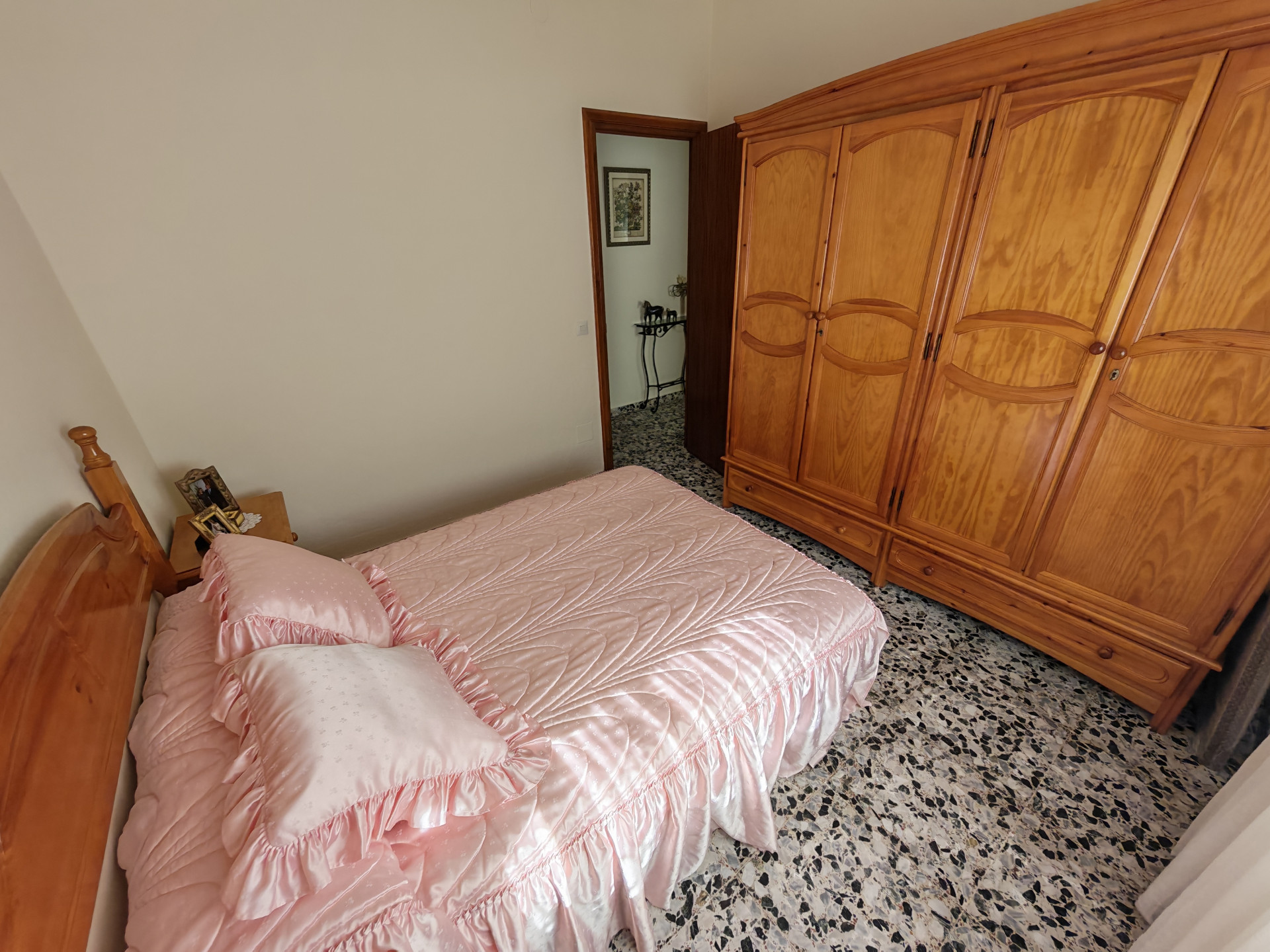 Villa in Estepona East