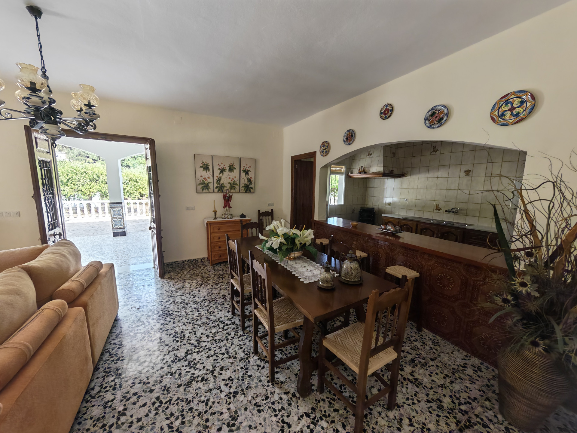 Villa in Estepona East