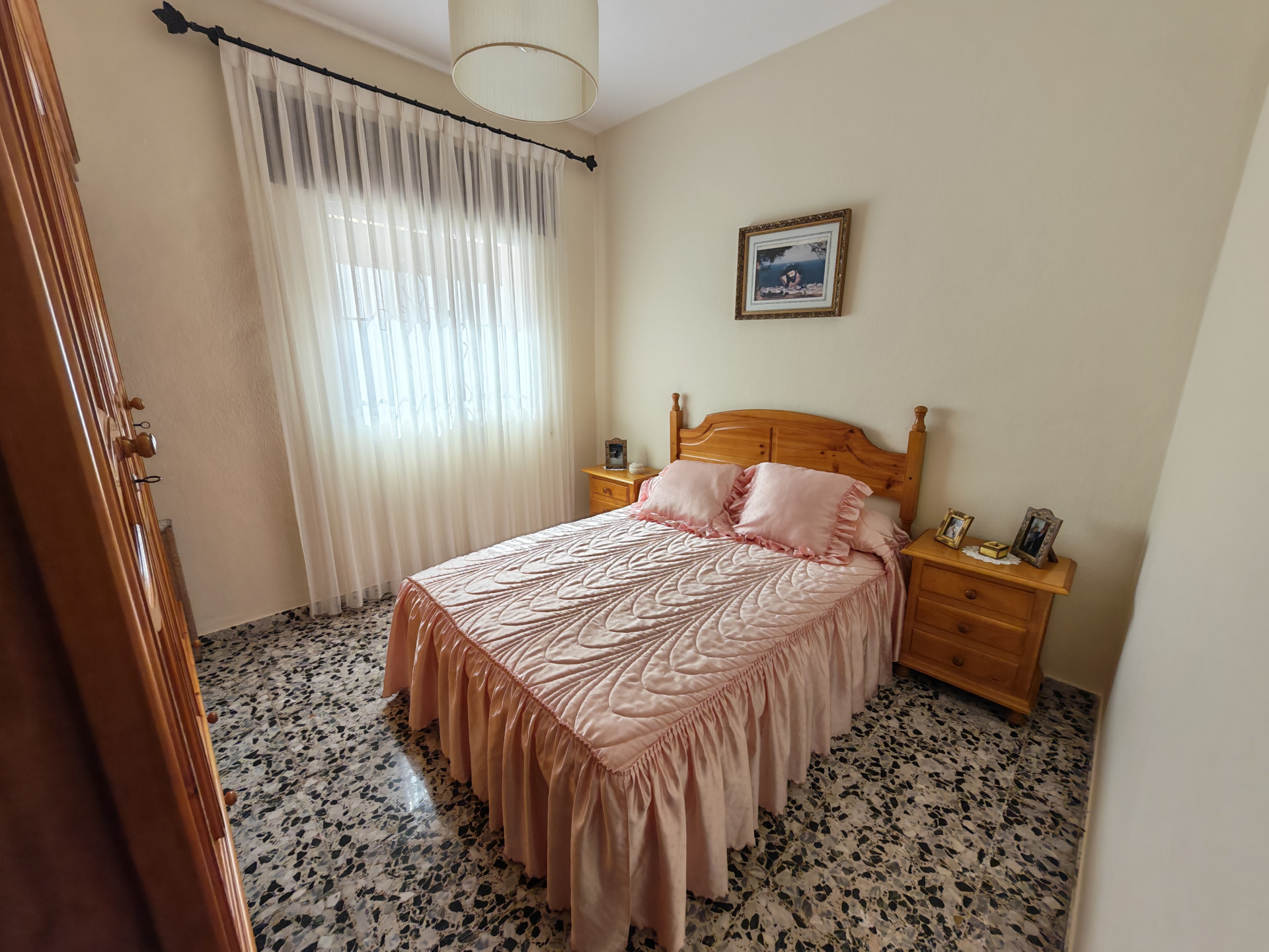 Villa in Estepona East