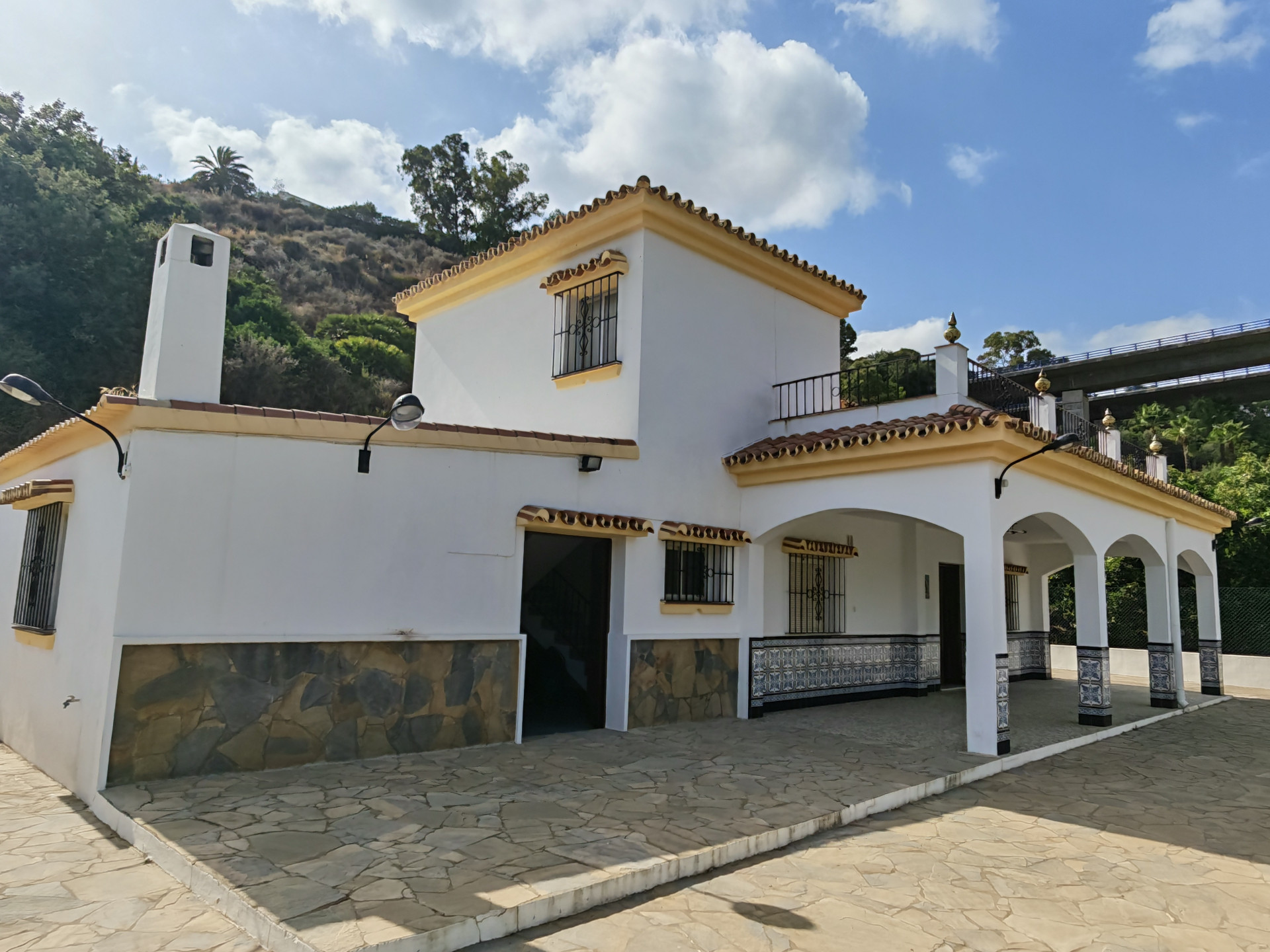 Villa in Estepona East