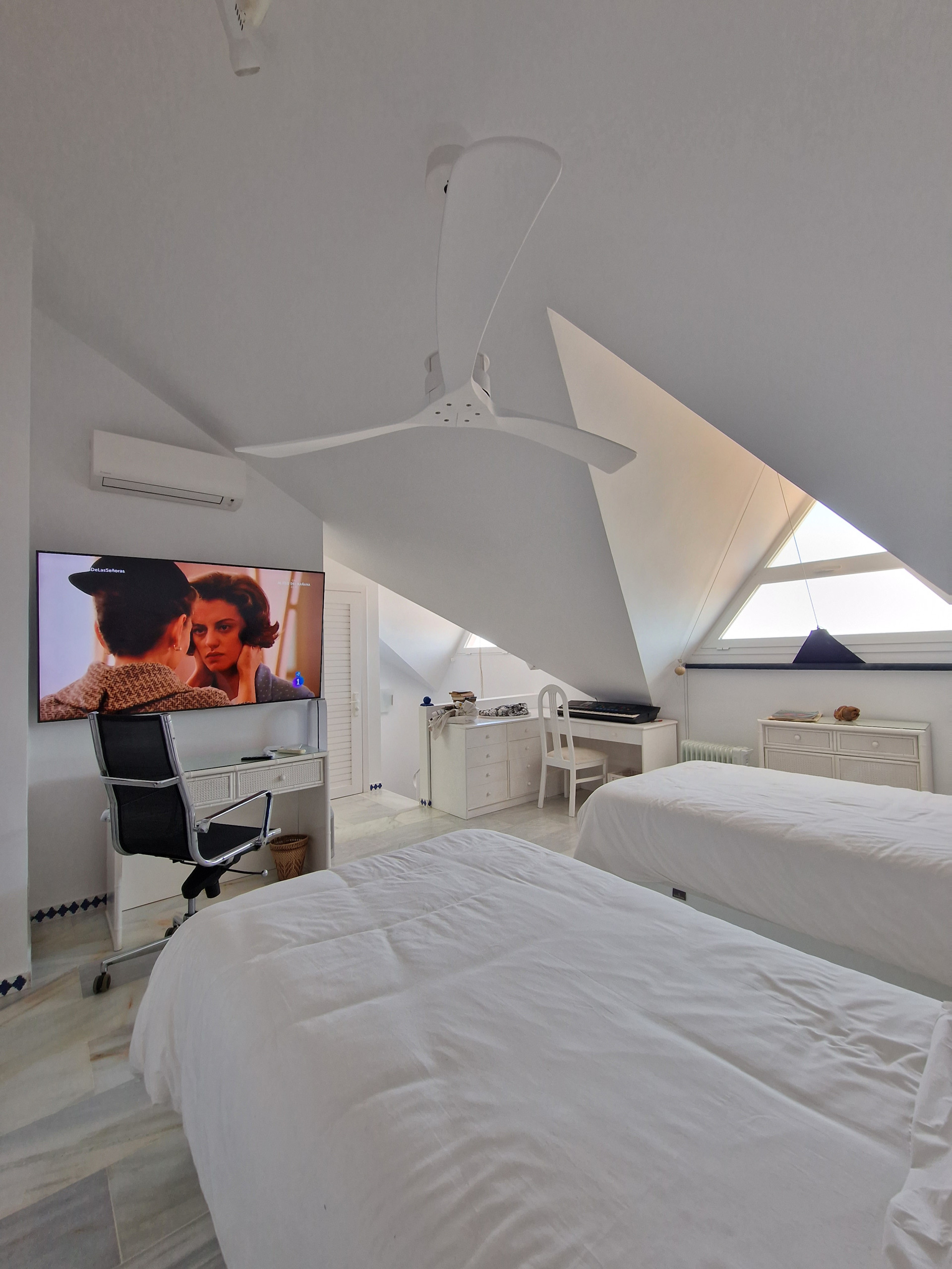 Triplex in Estepona West