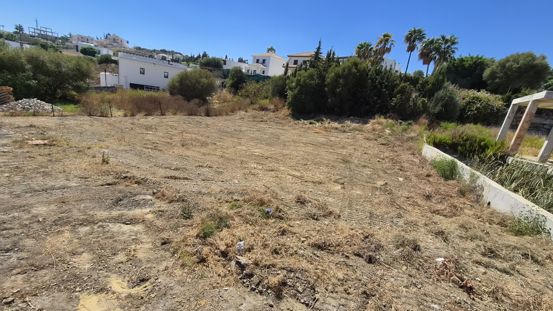 Plot in Estepona West