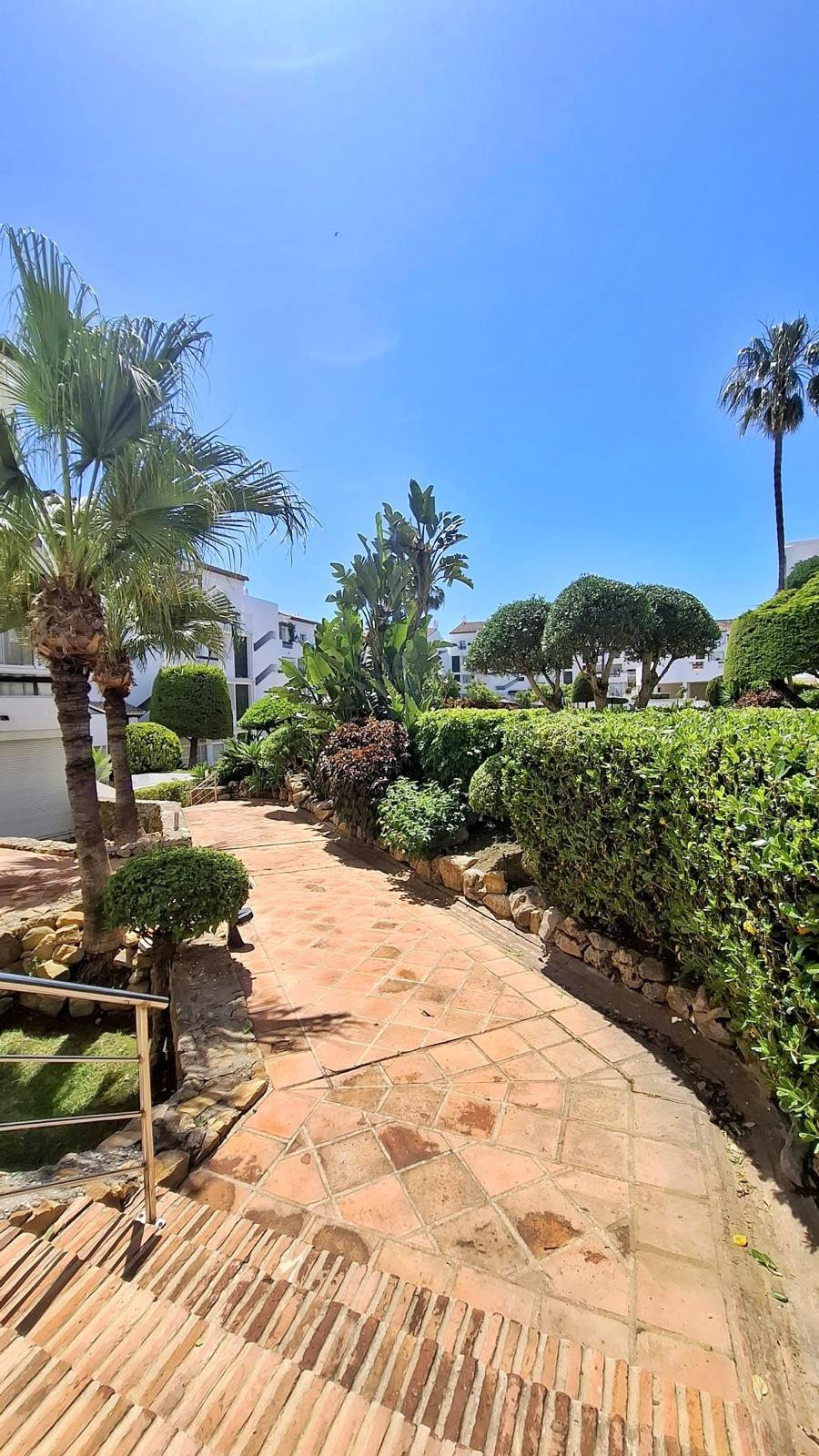 Apartment in Estepona East