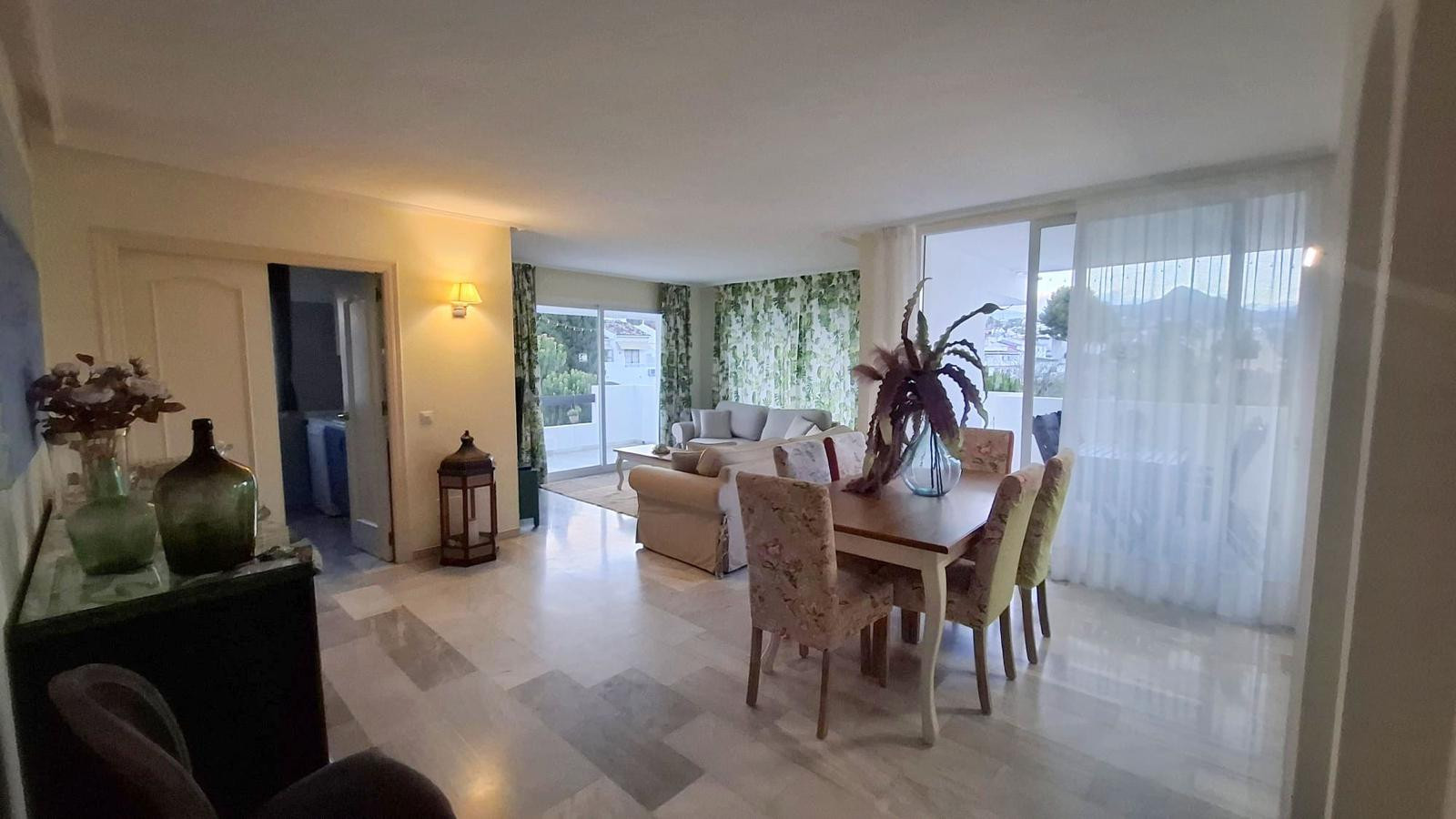 Apartment in Estepona East