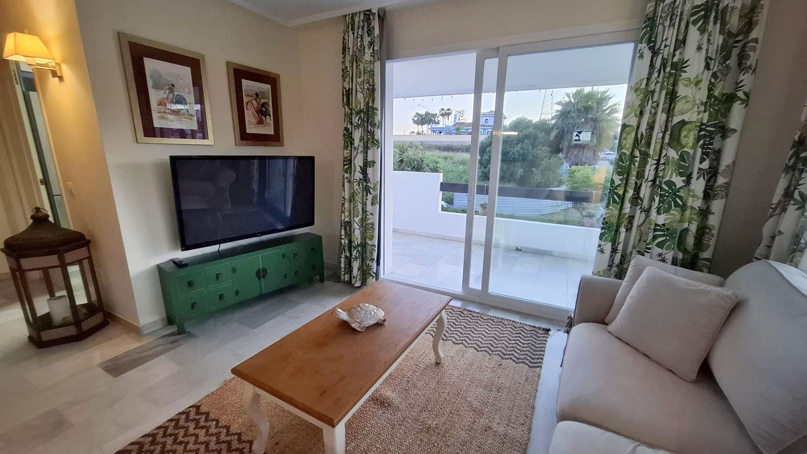 Apartment in Estepona East