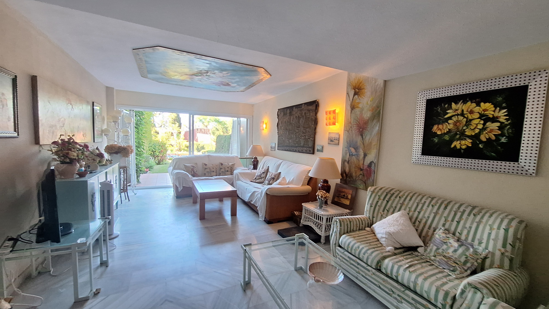Town House in Estepona West