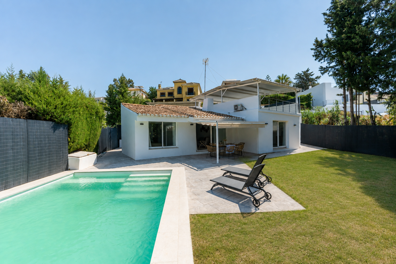Chalet in Estepona West