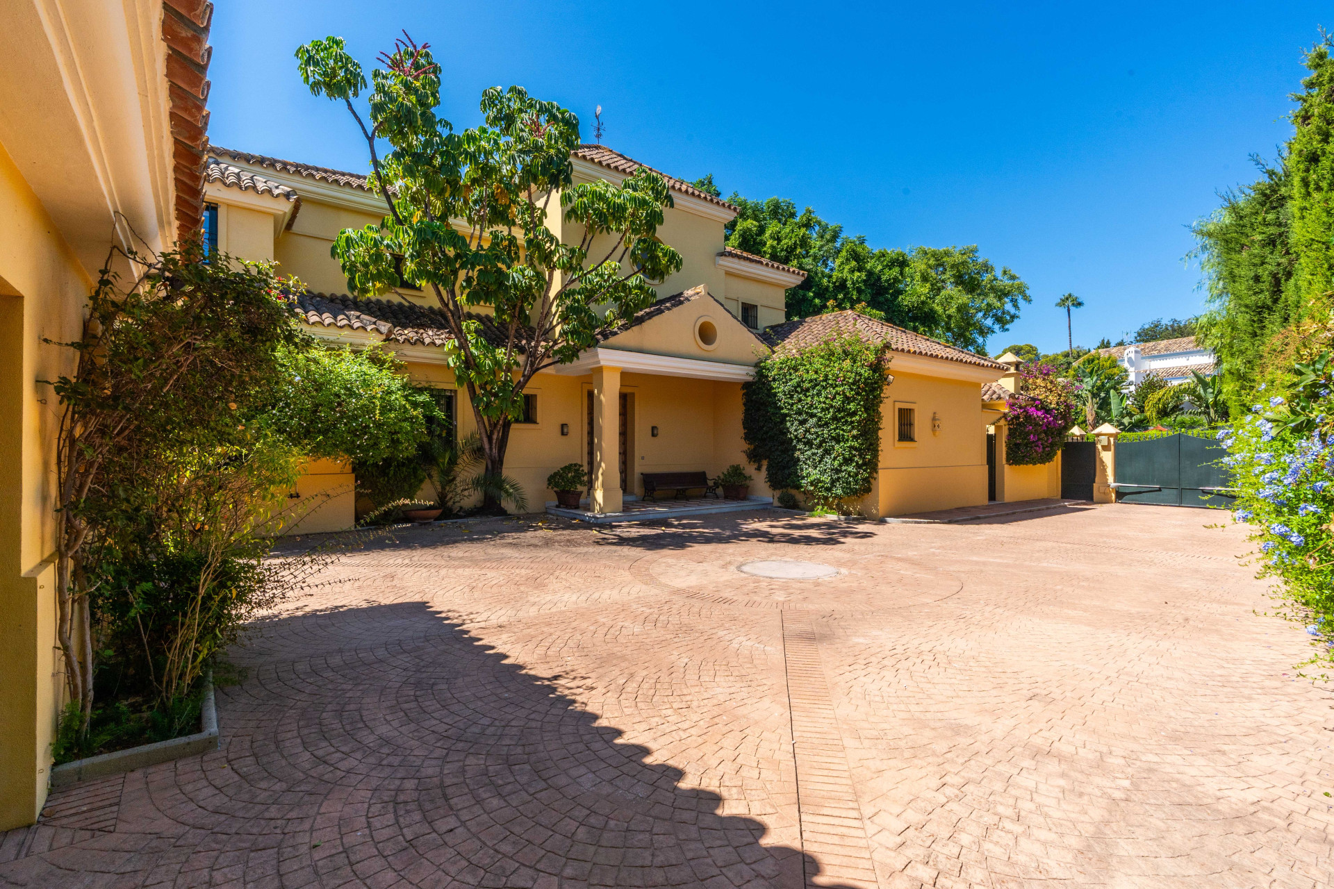 Villa in Guadalmina Baja