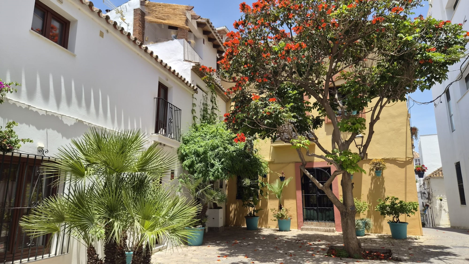 Town House in Estepona Town