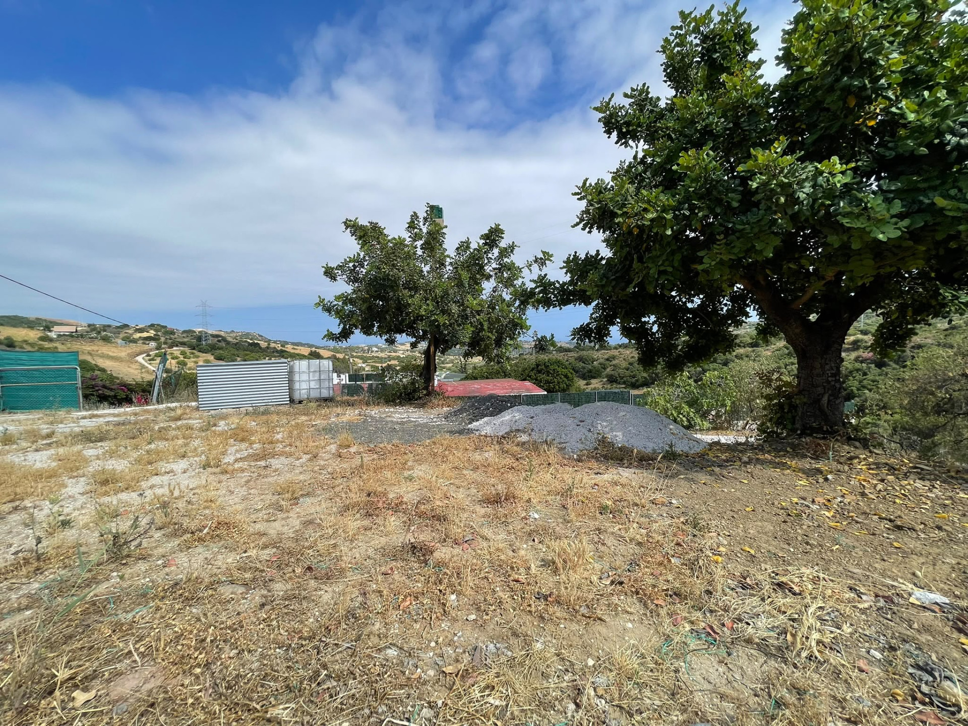 Plot in Altos de Estepona