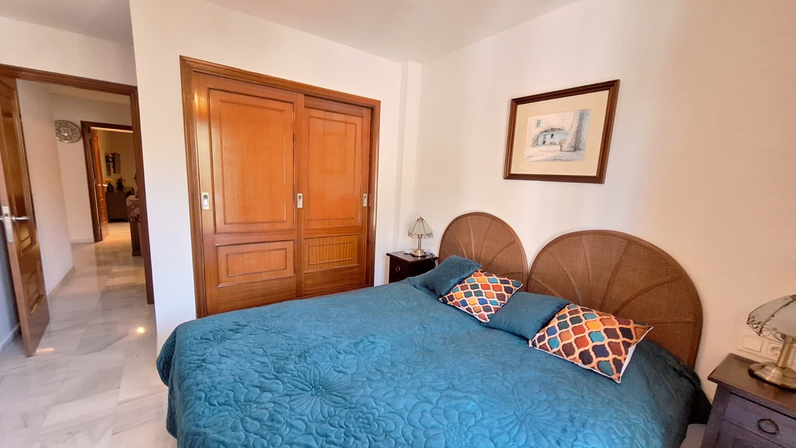 Apartment in Estepona West