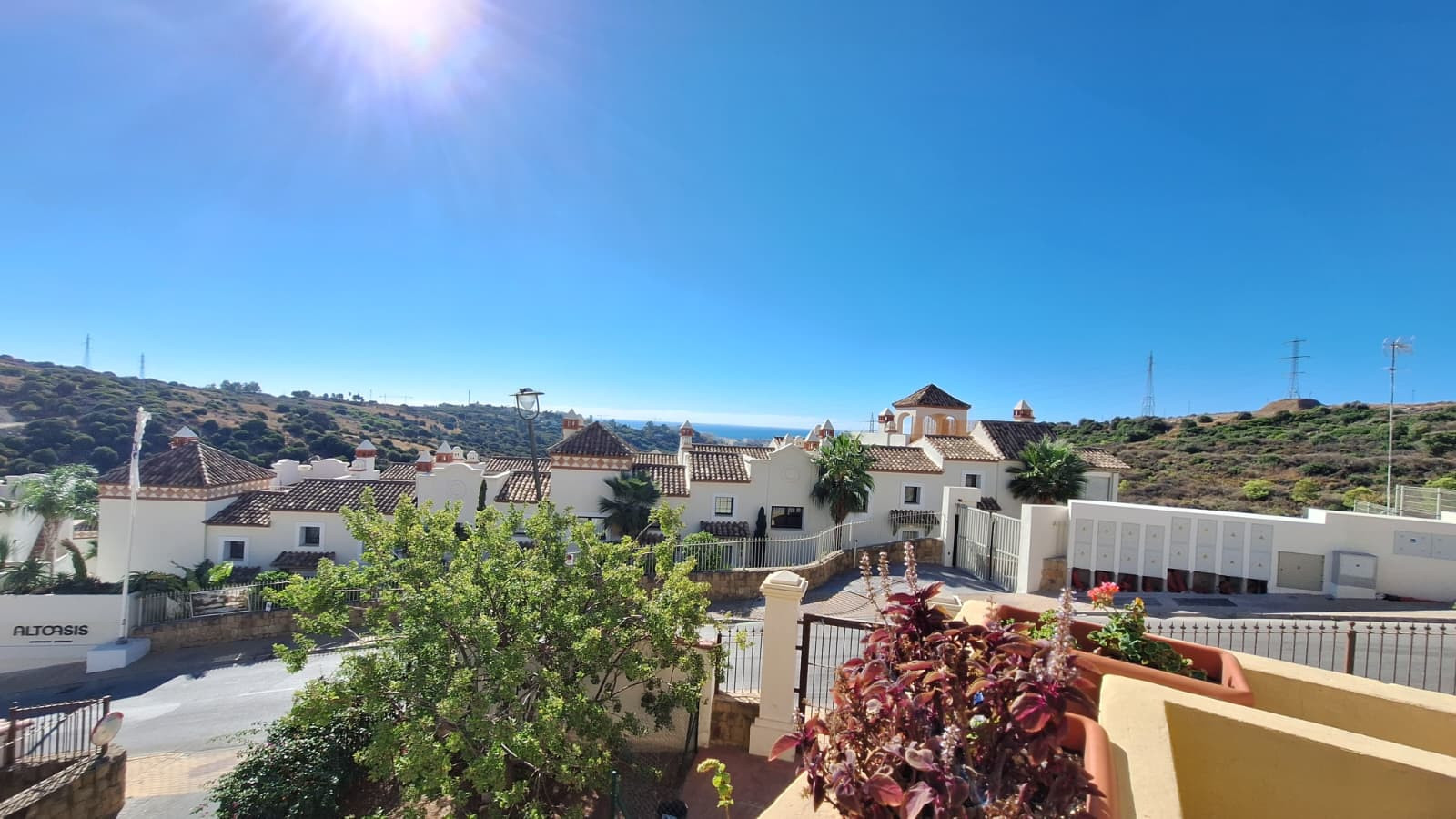 Apartment in Estepona West