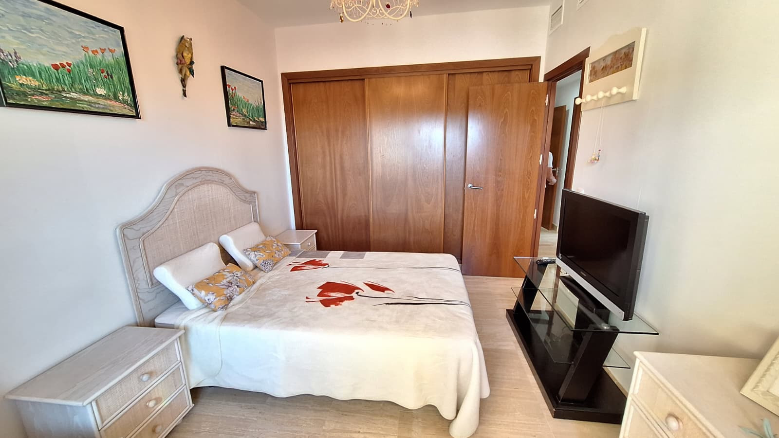 Apartment in Estepona West