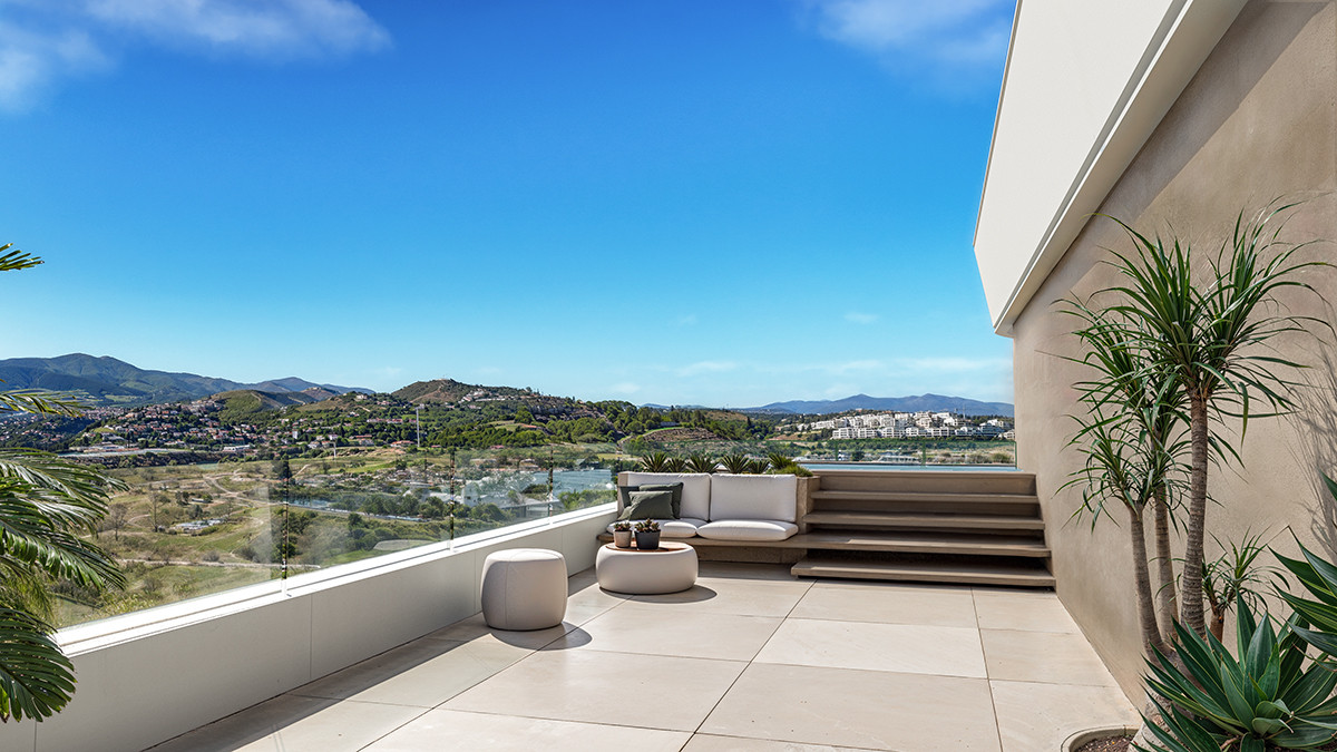 Ground Floor Apartment in Estepona Town