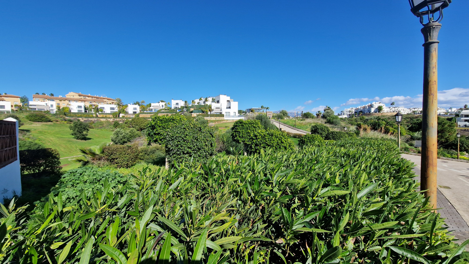Plot in Estepona East