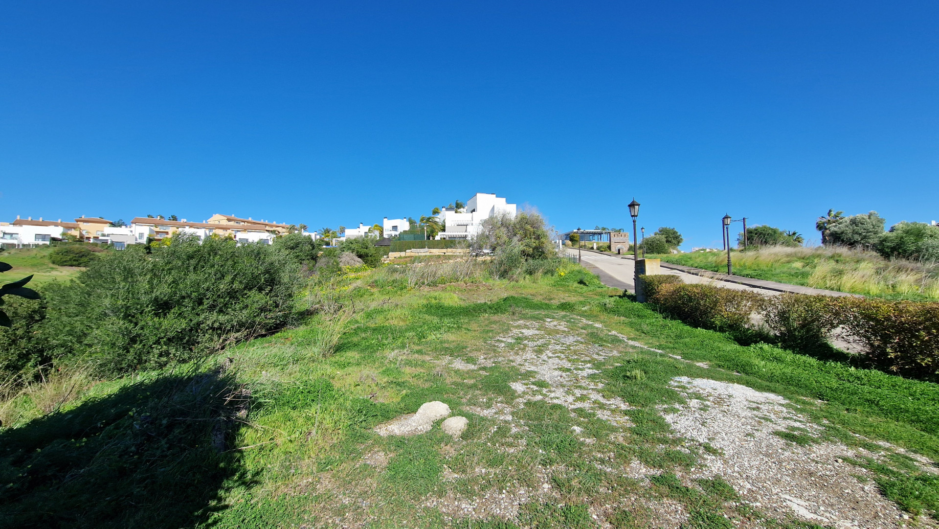 Plot in Estepona East