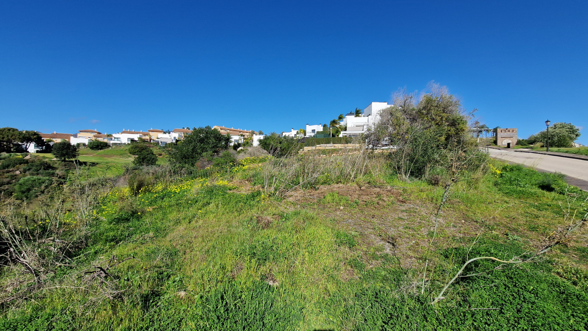 Plot in Estepona East