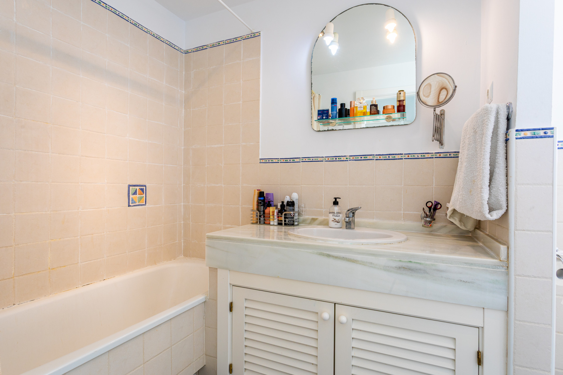 Apartment in Calla de Mijas - Image 5