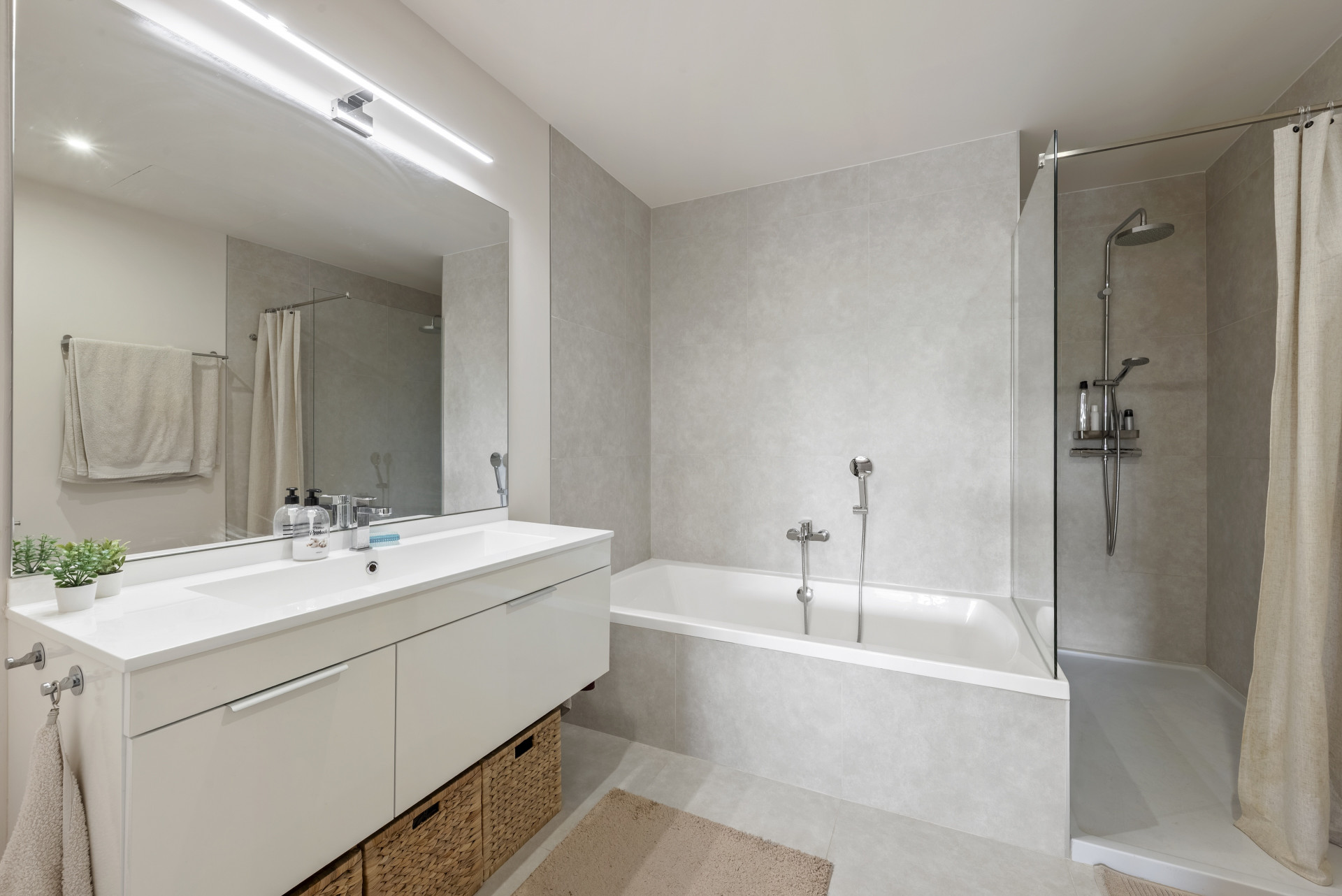 Apartment in Calla de Mijas - Image 5