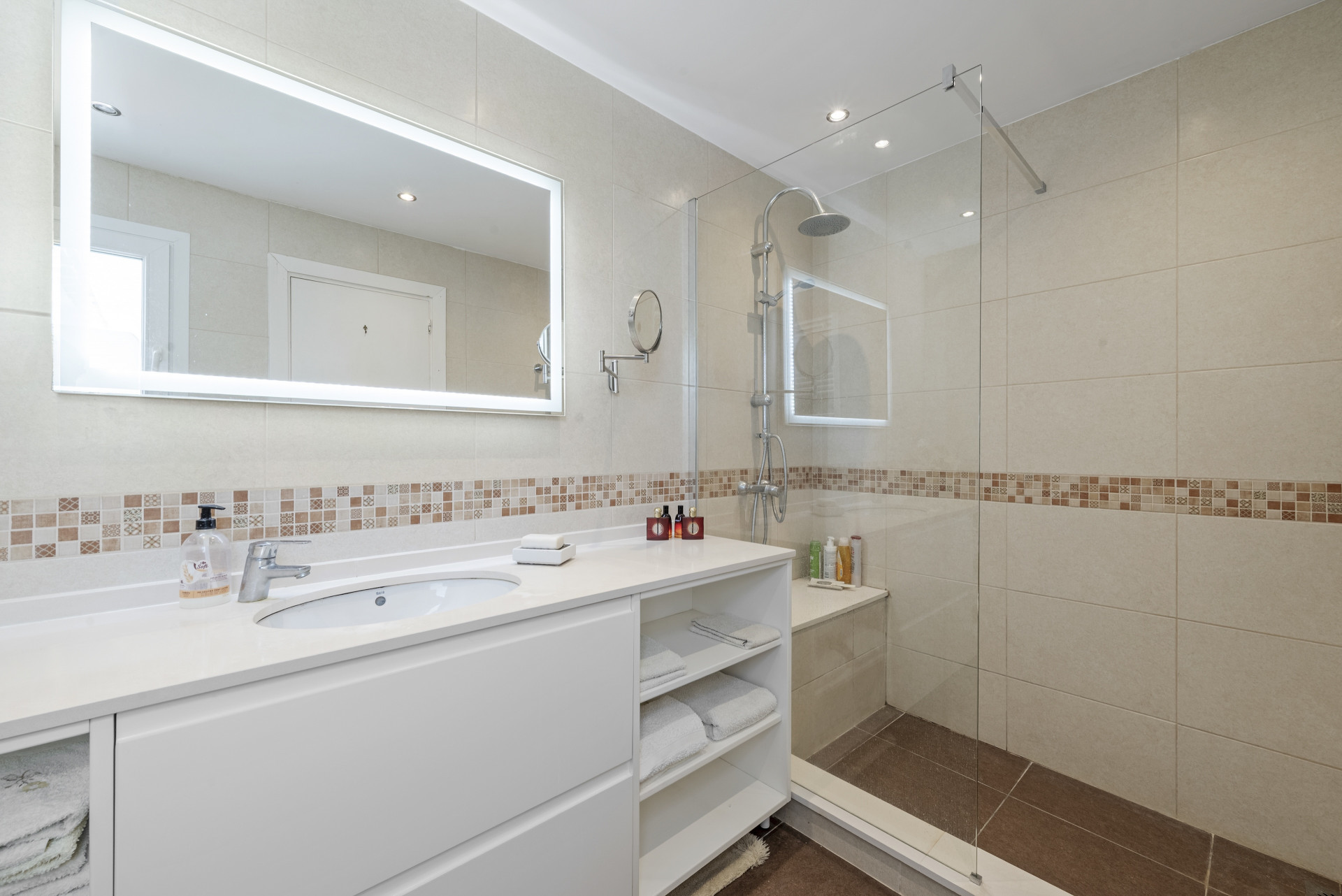 Penthouse in Sitio de Calahonda - Image 5