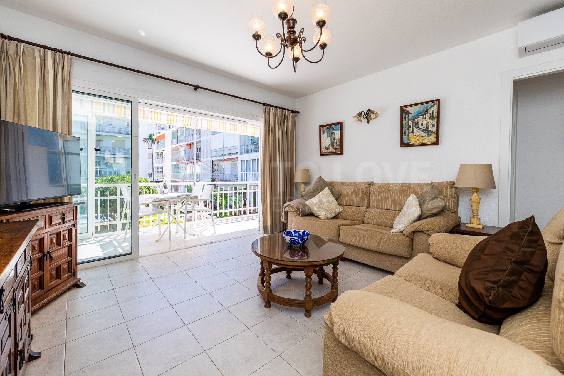 Apartamento en Primera Línea de Playa - Fuengirola