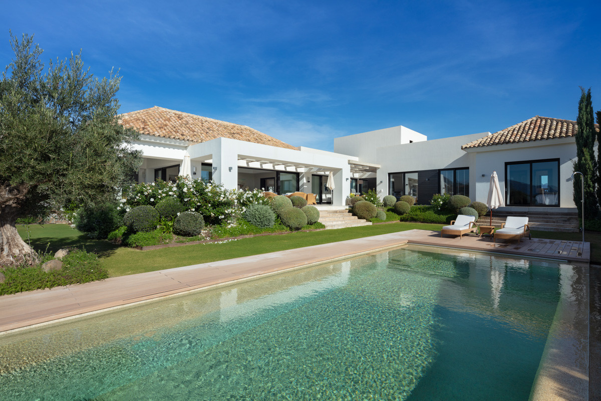 Mediterranean-inspired villa nestled in the prestigious Golf Valley of Marbella
