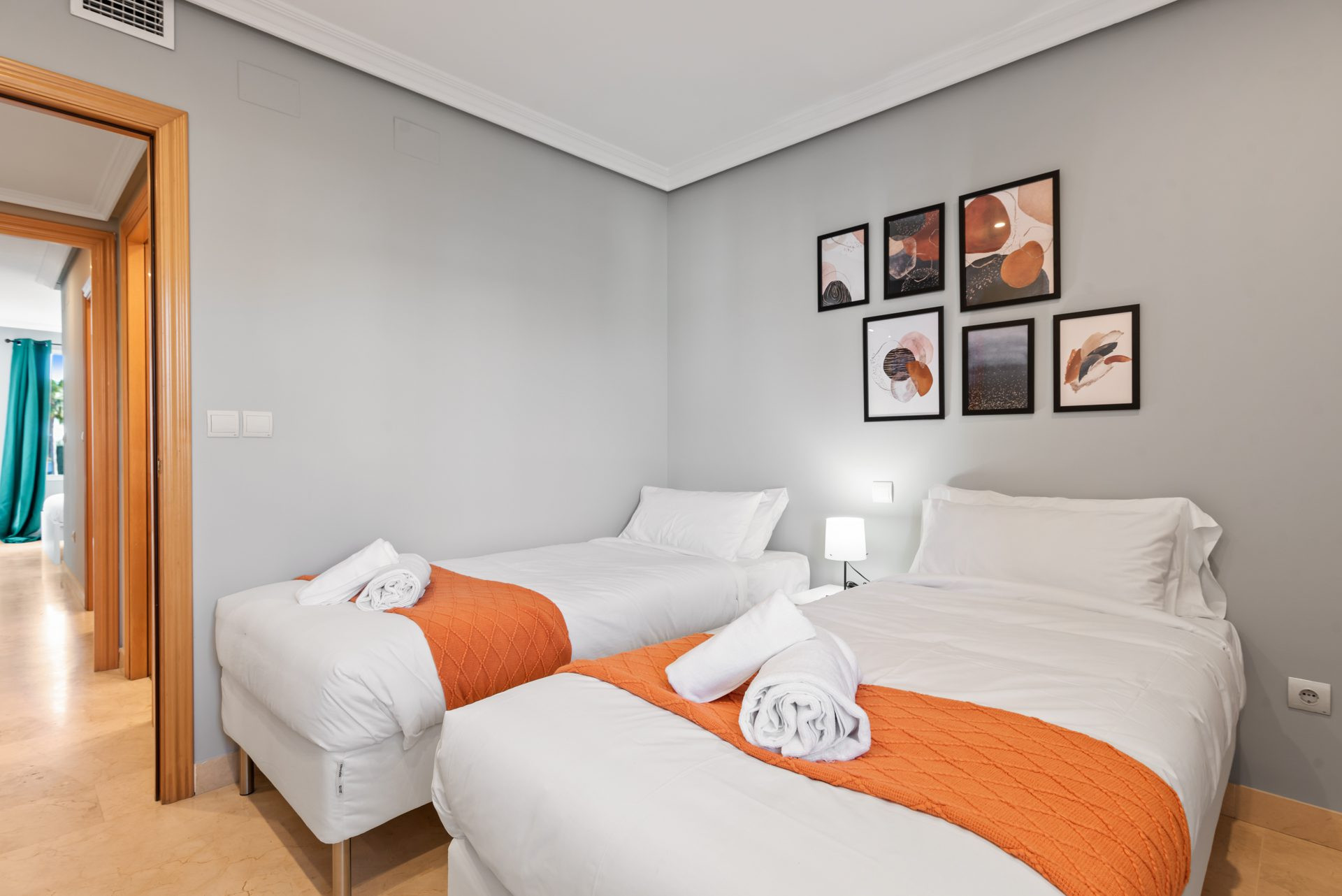 2-bedroom apartment in Estepona