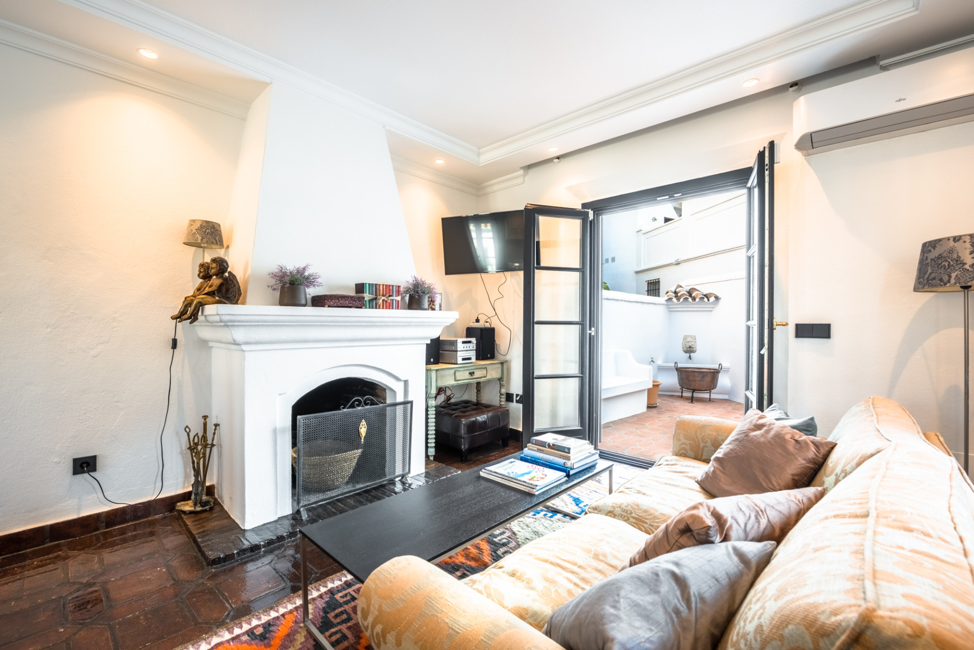 Elegant Townhouse for Sale on Marbella Golden Mile