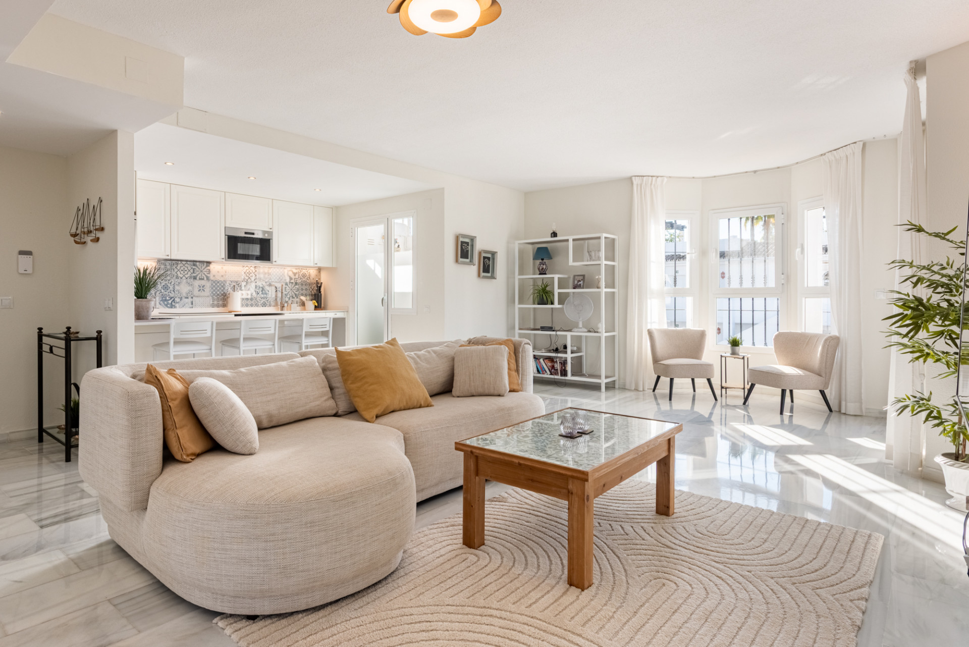 Elegant Duplex Penthouse for Sale in Nueva Andalucía, Marbella