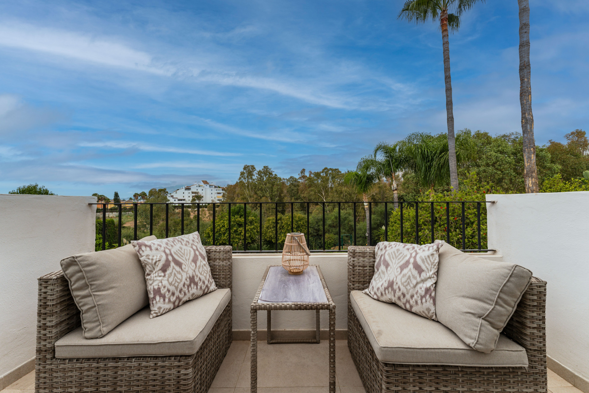 Elegant Contemporary Villa for Sale in Estepona East