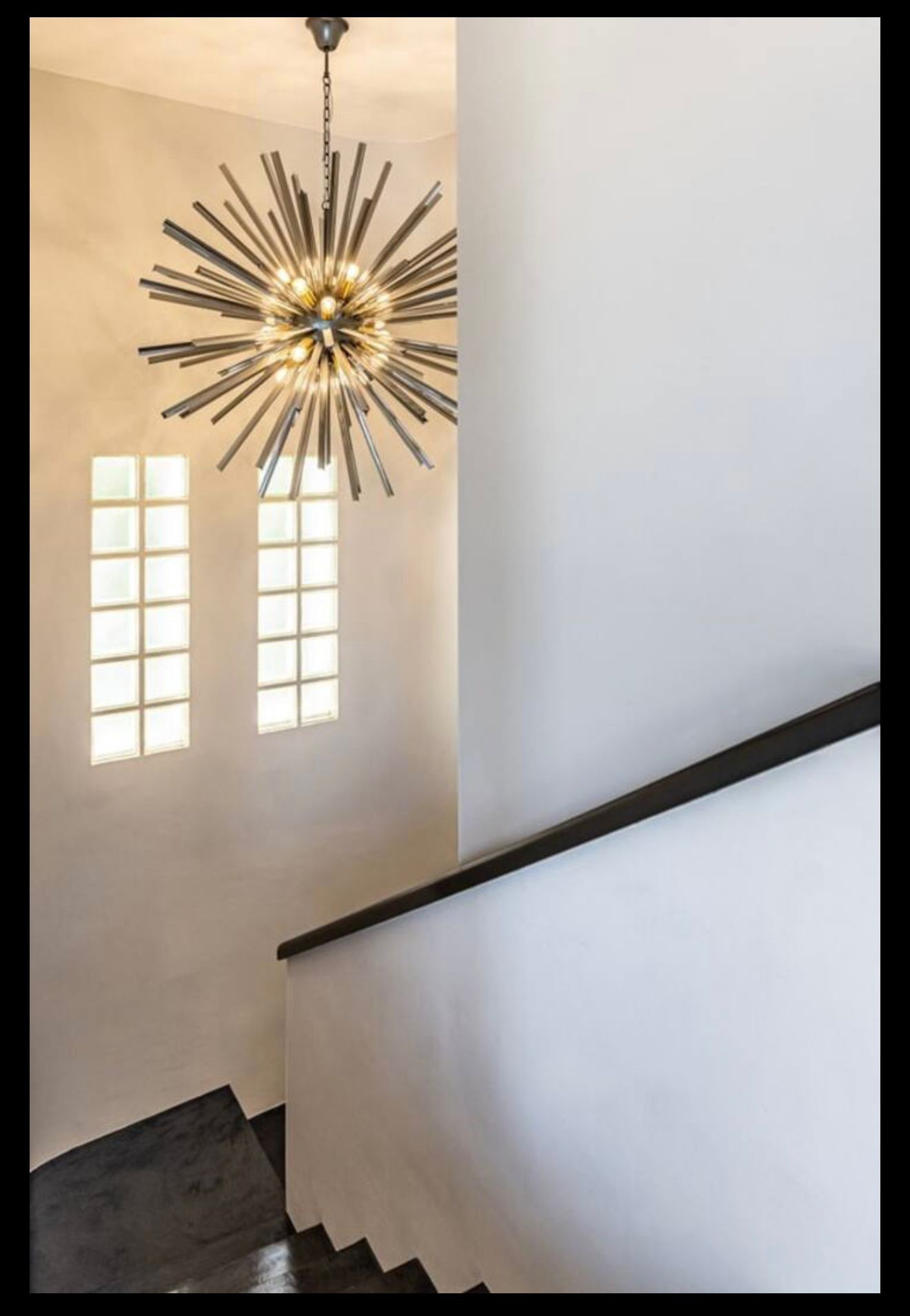 Elegant modern 3-bedroom apartment for rent on Marbella’s Golden Mile