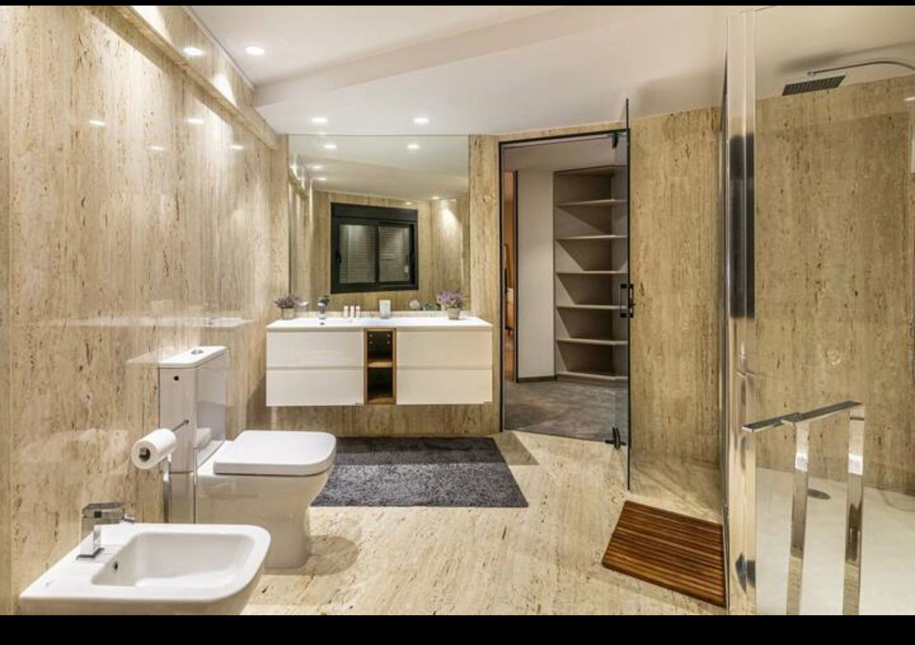 Elegant modern 3-bedroom apartment for rent on Marbella’s Golden Mile