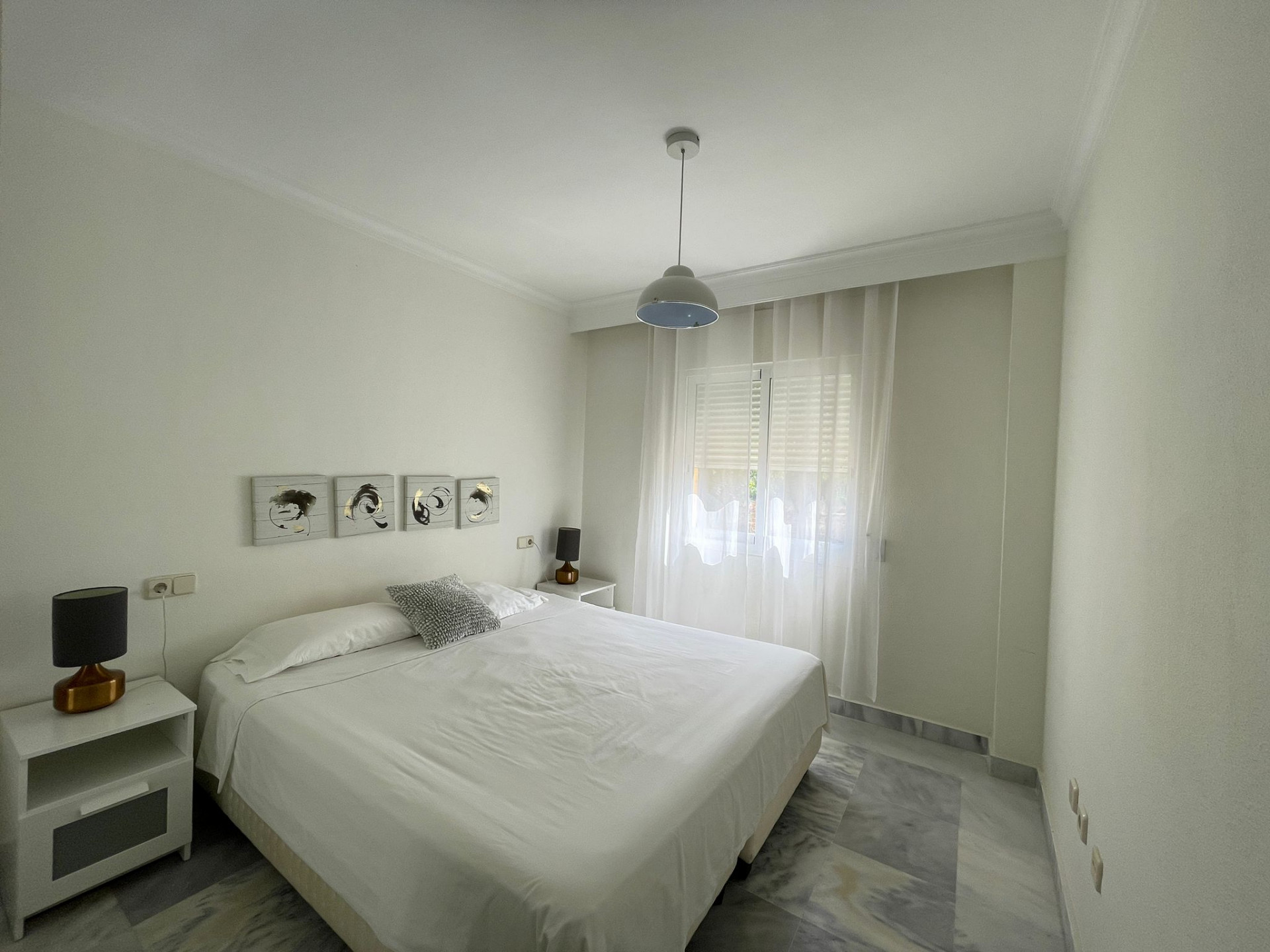 Charming 2-Bedroom Apartment for Rent in Dama de Noche