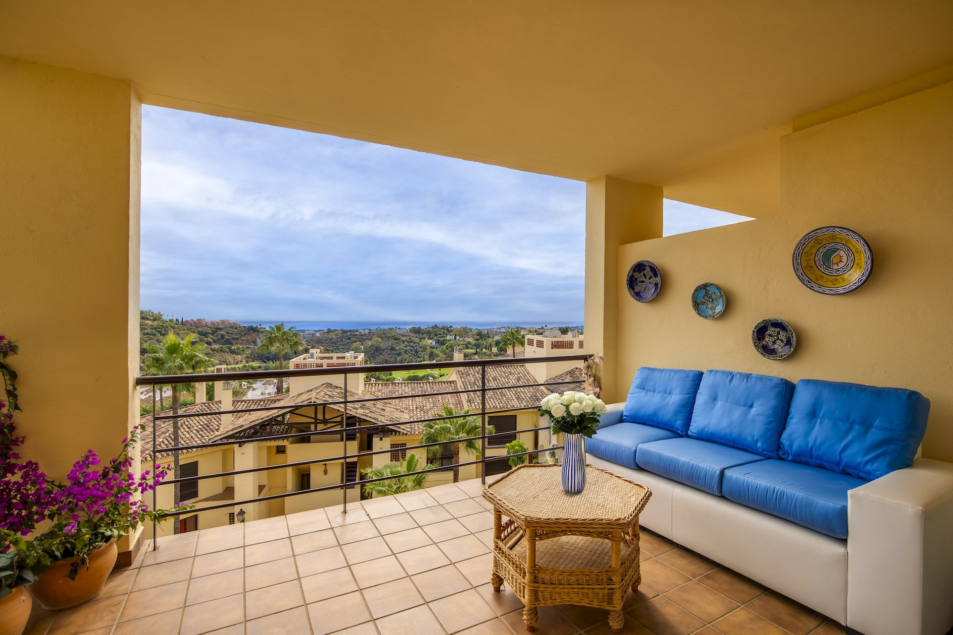 Apartamento de esquina de lujo en venta en Marbella