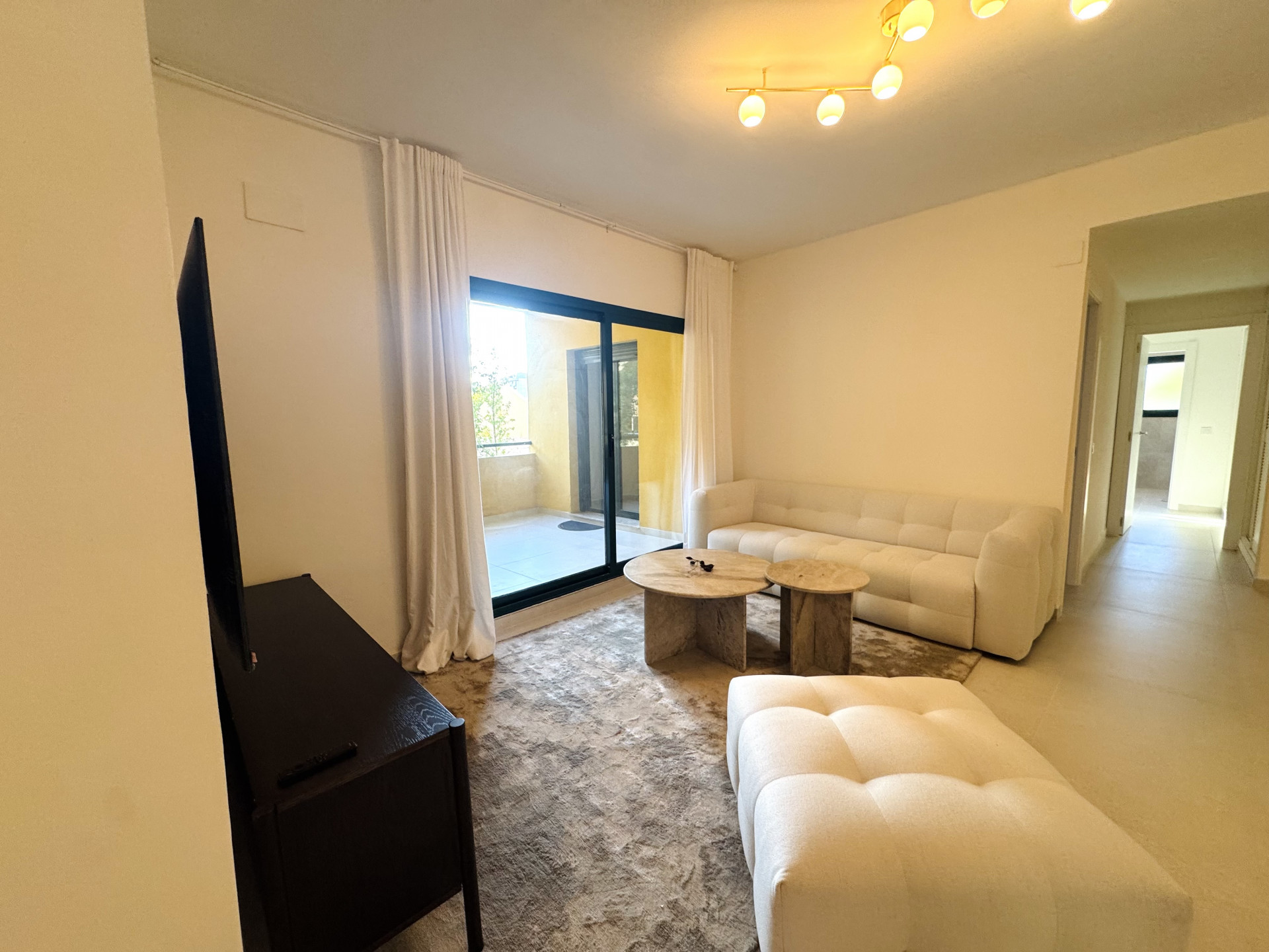 Luxury apartment in San Pedro beachside
