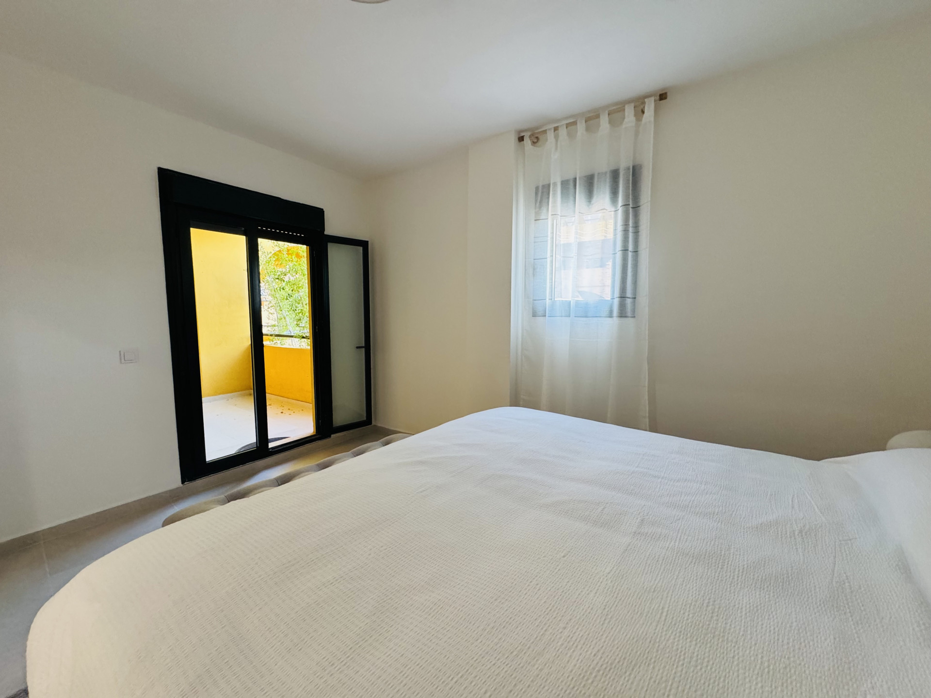 Luxury apartment in San Pedro beachside